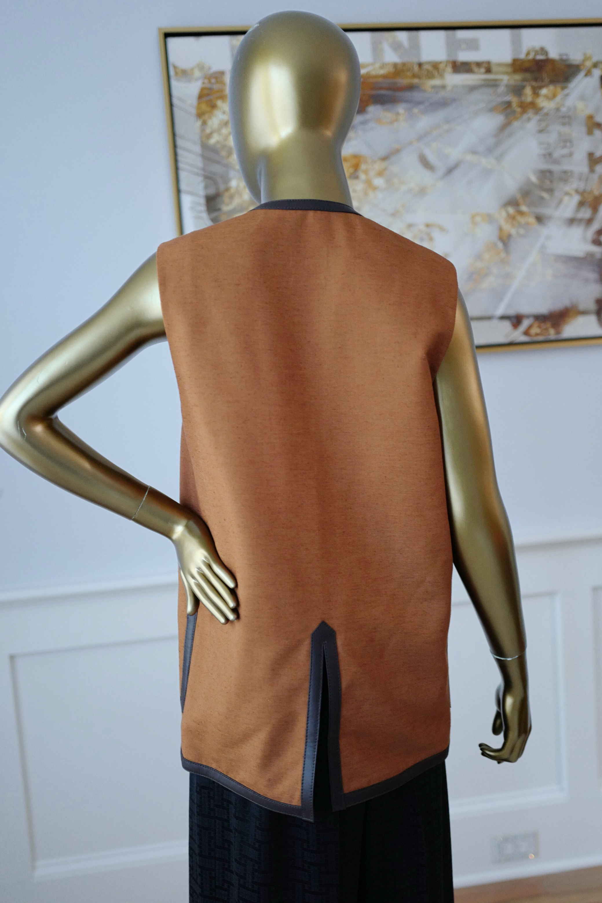 Hermès Women’s Limited Re-edition Outdoor Jacket Reversible Marron Muscade Silk Shantung Size 36 with Nappa Lambskin Trim