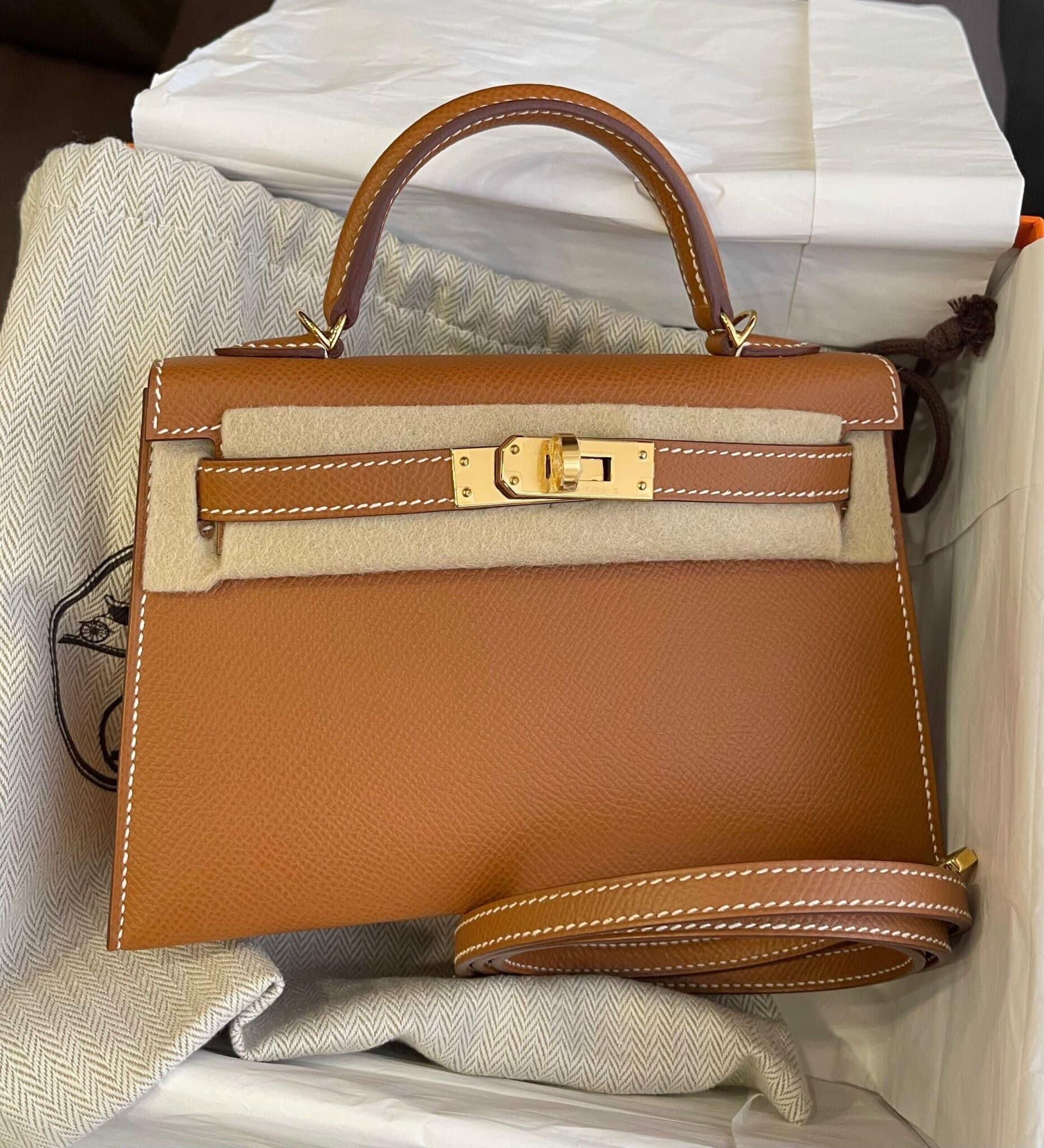 BNiB Hermes Mini kelly 20 Gold Epsom Gold HW W Stamp