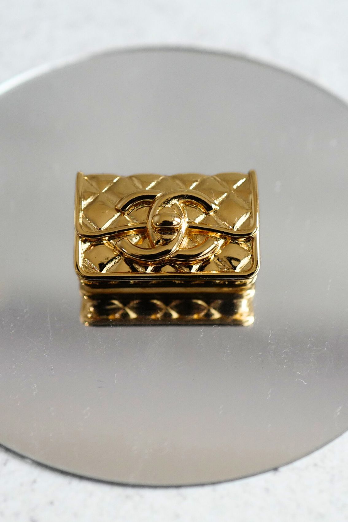 CHANEL Brooch B23K Matelasse bag motif Gold Metal BNIB NEW