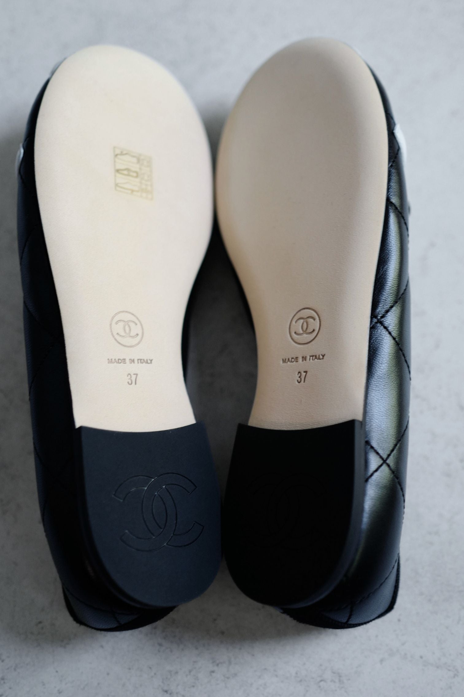Chanel 26M Coco Beach Ballet Flats Black Lambskin Size 37