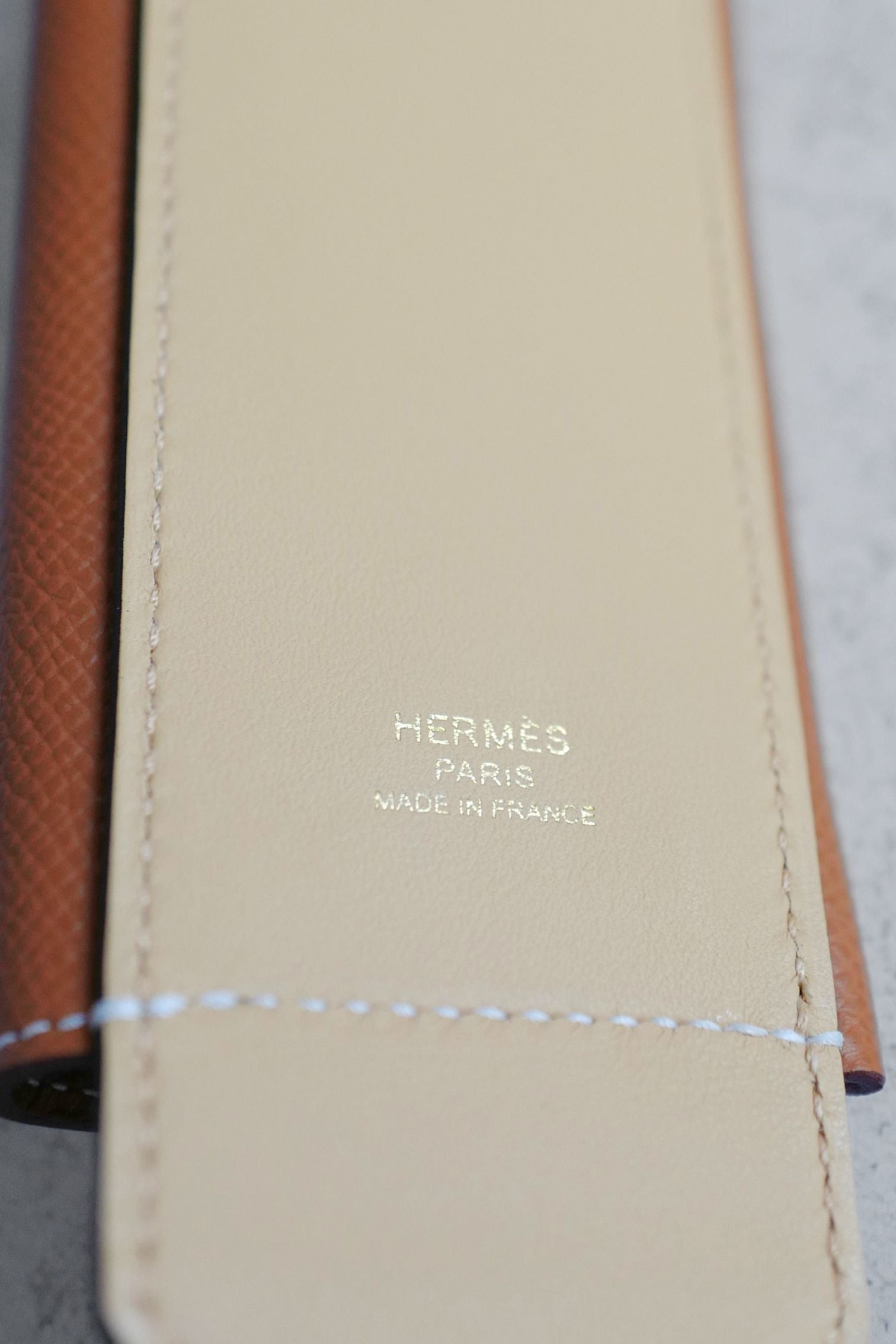 Hermès Kelly Pocket Bag Strap Naturel/Sable/Gold Swift Epsom Calfskin 105 mm