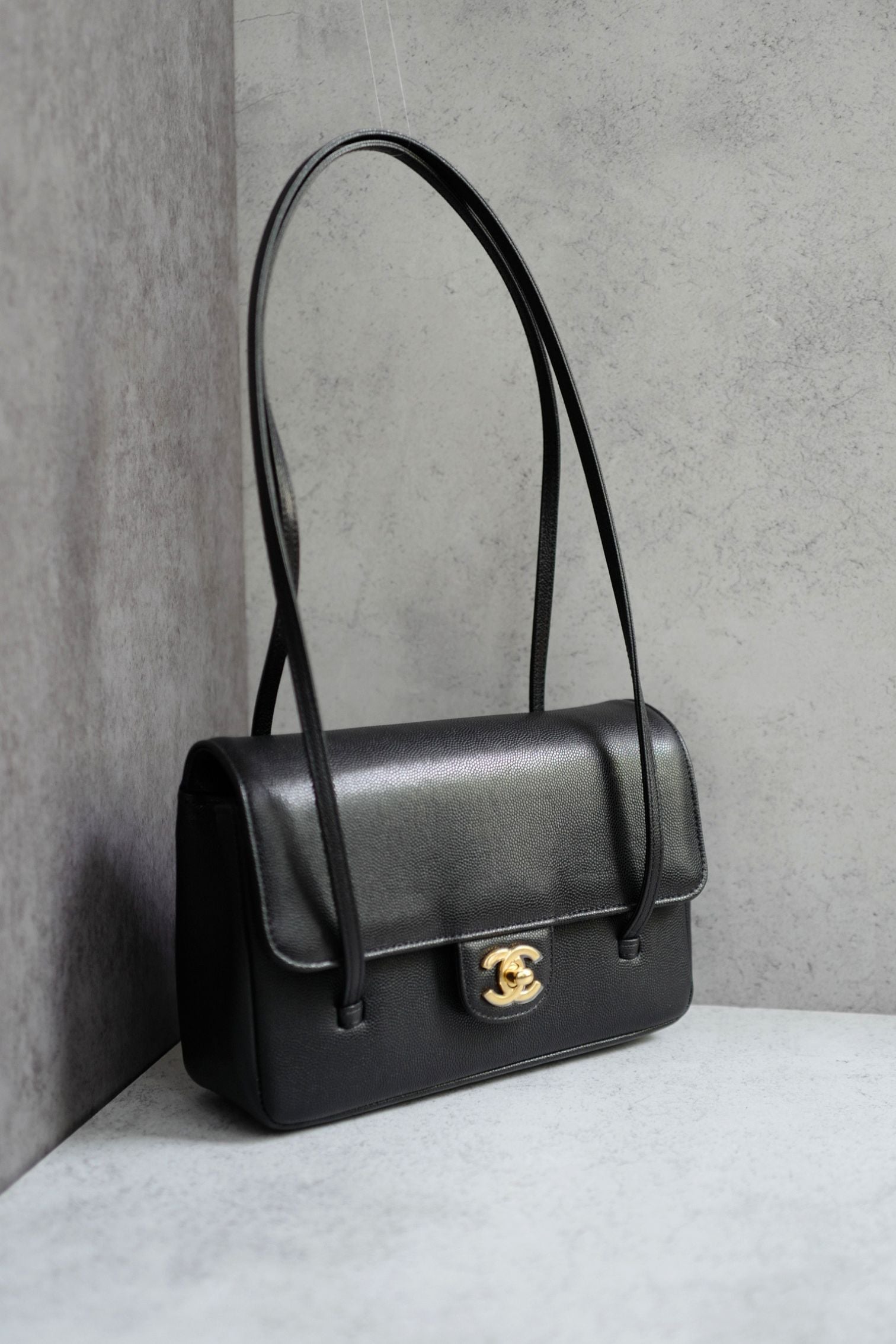 NEW Chanel 26S Preppy Coco 22 Small Black Grained Calfskin GHW Matthieu Blazy