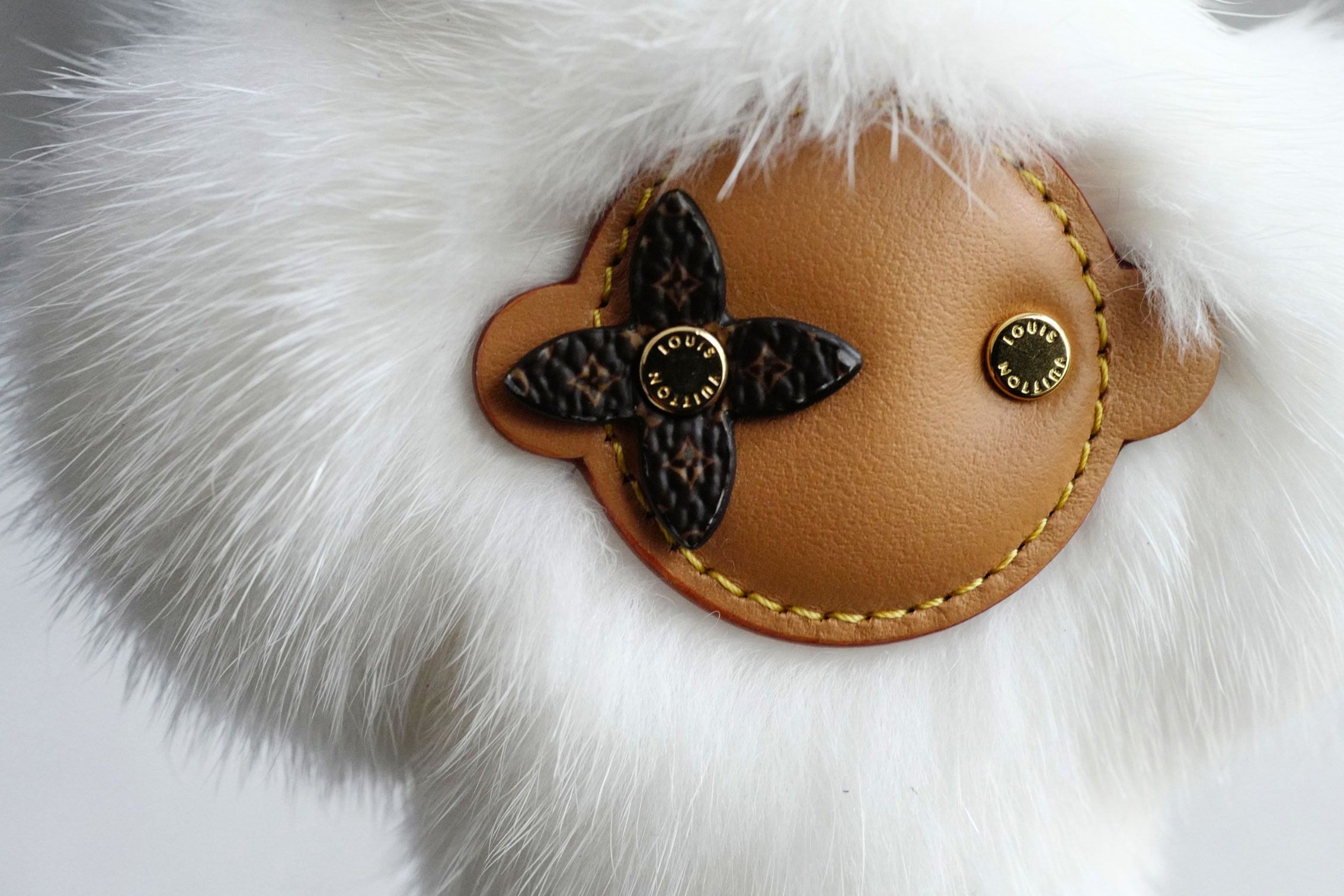 Louis Vuitton Vivienne Fur Key Holder White Mink Fur Leather Gold Hardware