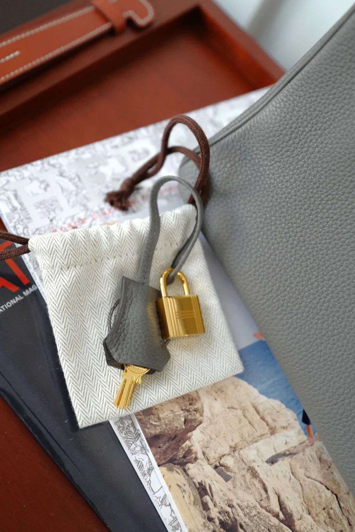 Hermès Birkin 25 Gris Meyer Togo Leather Gold Hardware D Stamp