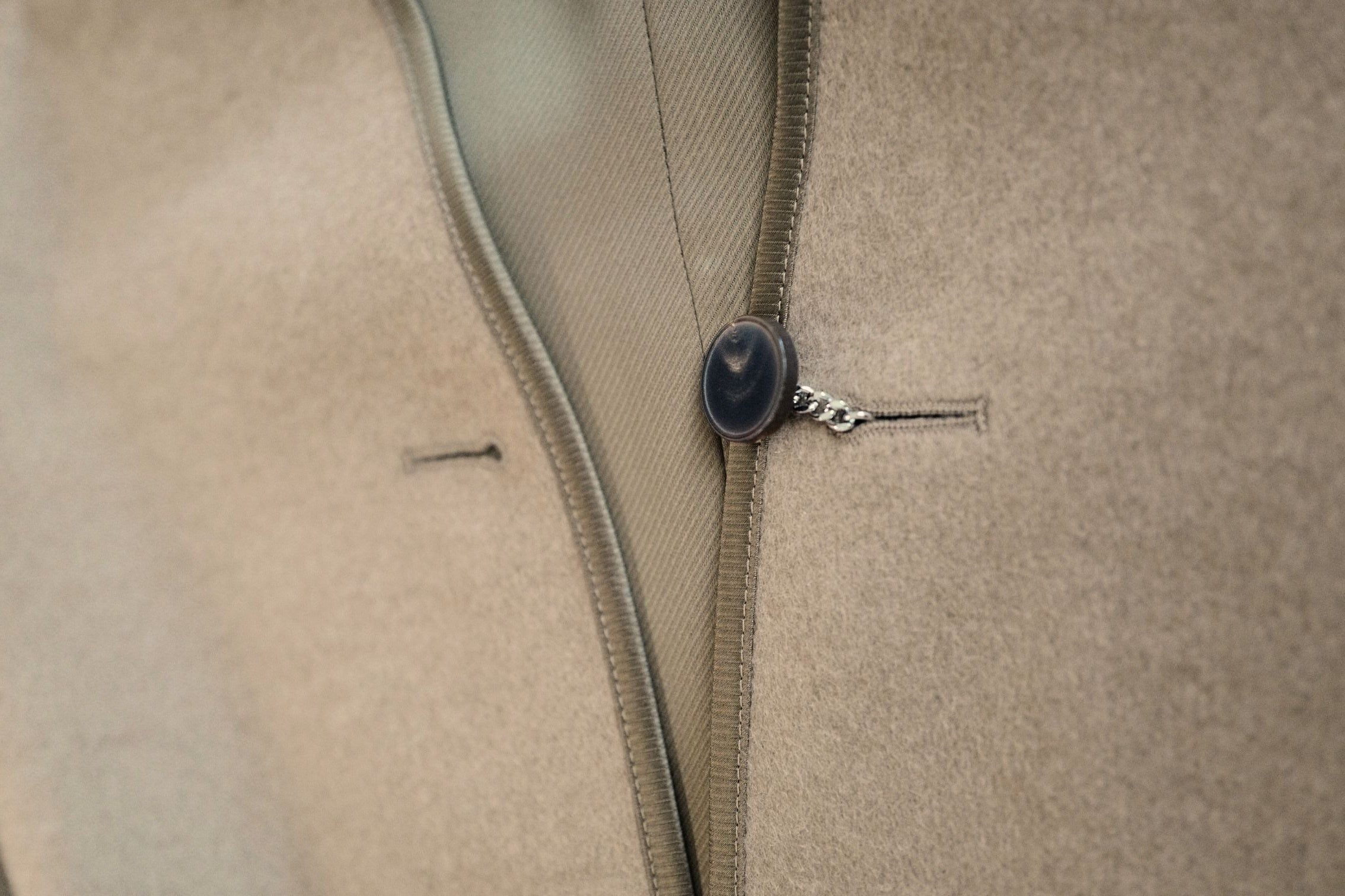 Hermès Women’s Overcoat Size 34 Beige Camel Hair Coat