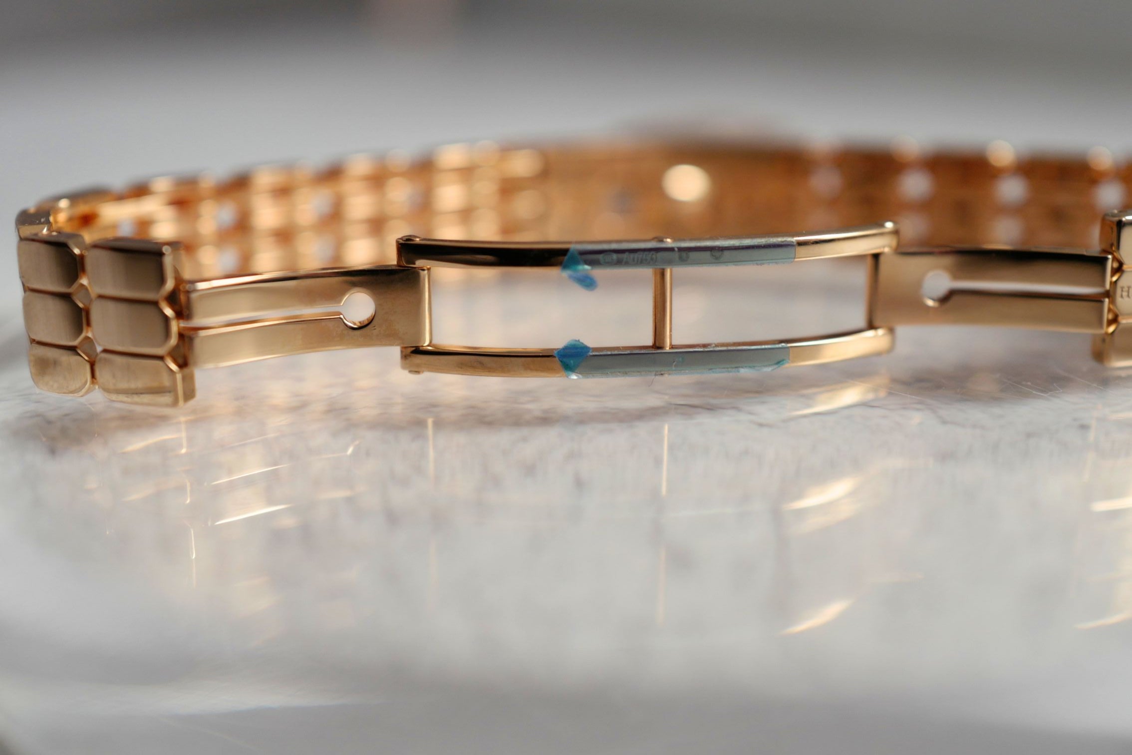BNIB Hermes Mini Kelly Watch Rose Gold 16 mm With Diamond Set Over $40K Retail