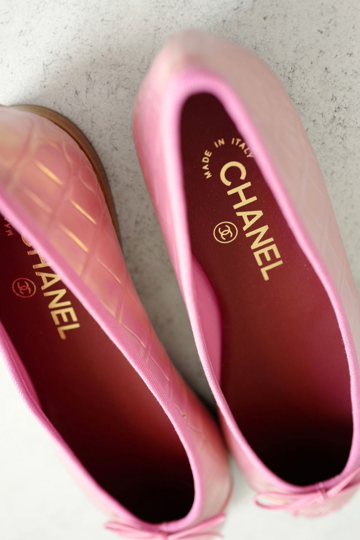NEW Chanel 26K Matthieu Blazy's Ballet Flats Croc Embossed Calfskin Pink Size 39