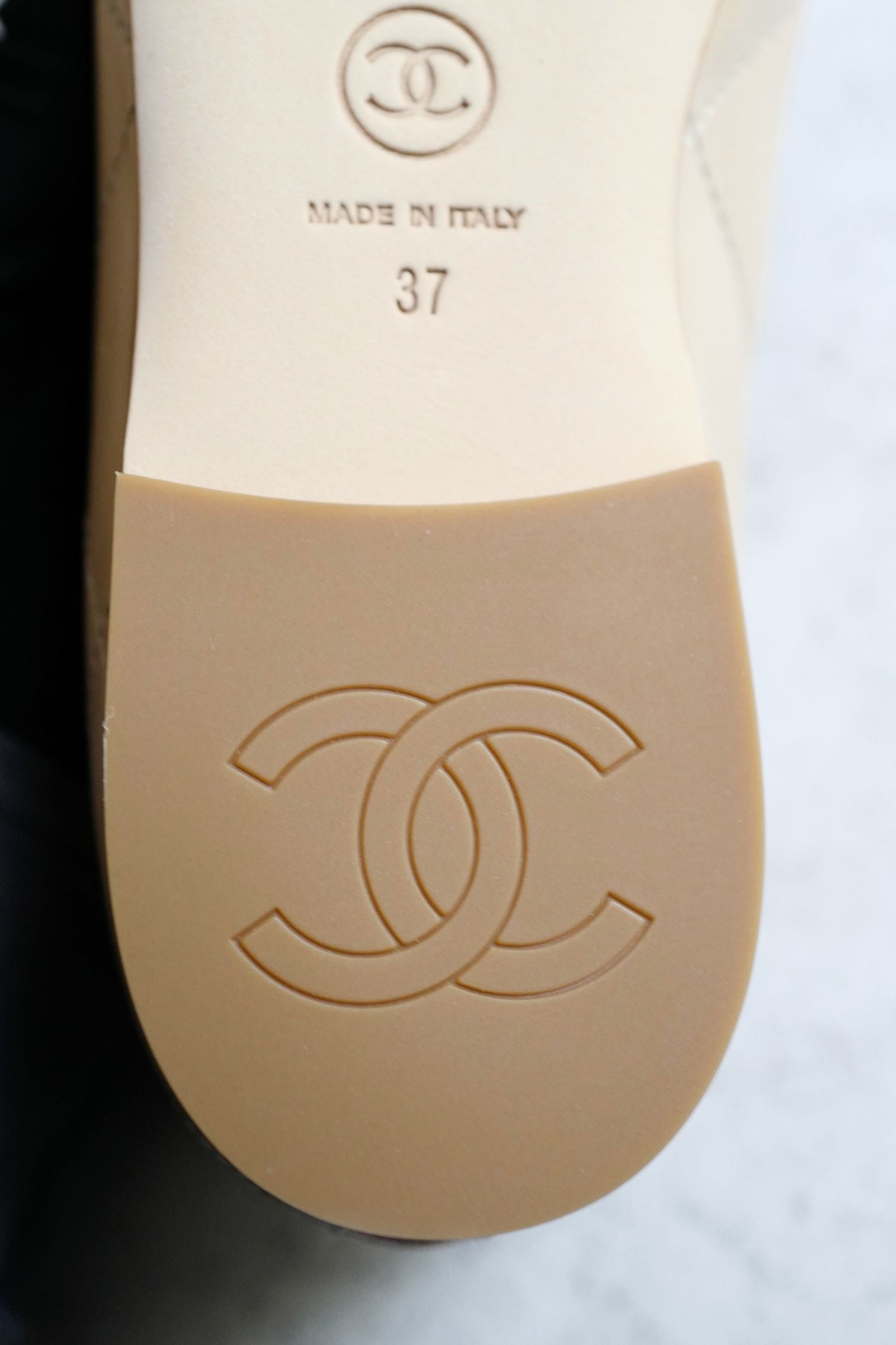 Chanel 26M Coco Beach Ballet Flats Beige Lambskin Size 37