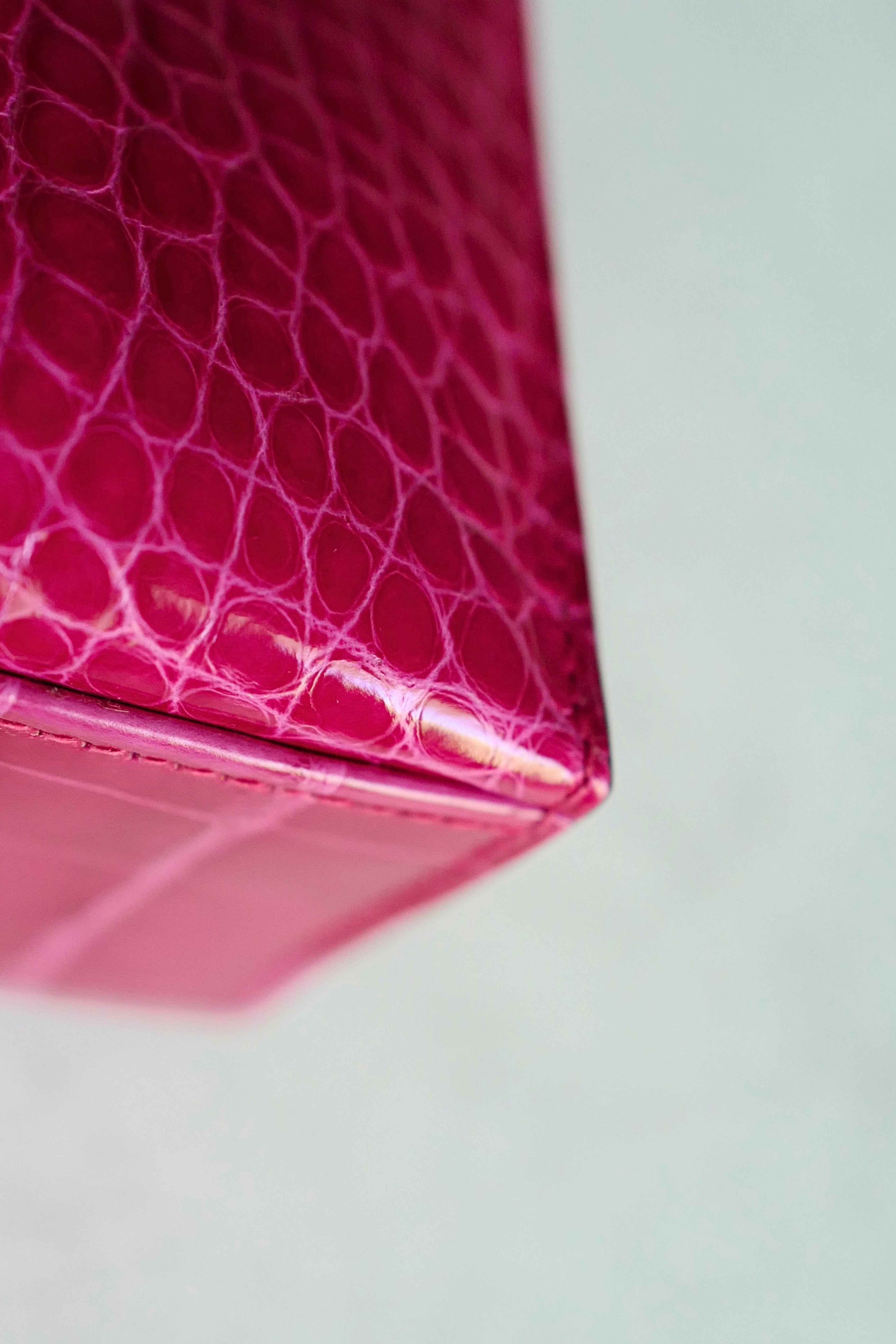 Hermès Kelly Mini Pochette Rose Mexico Alligator Mississippiensis Lisse PHW K Stamp