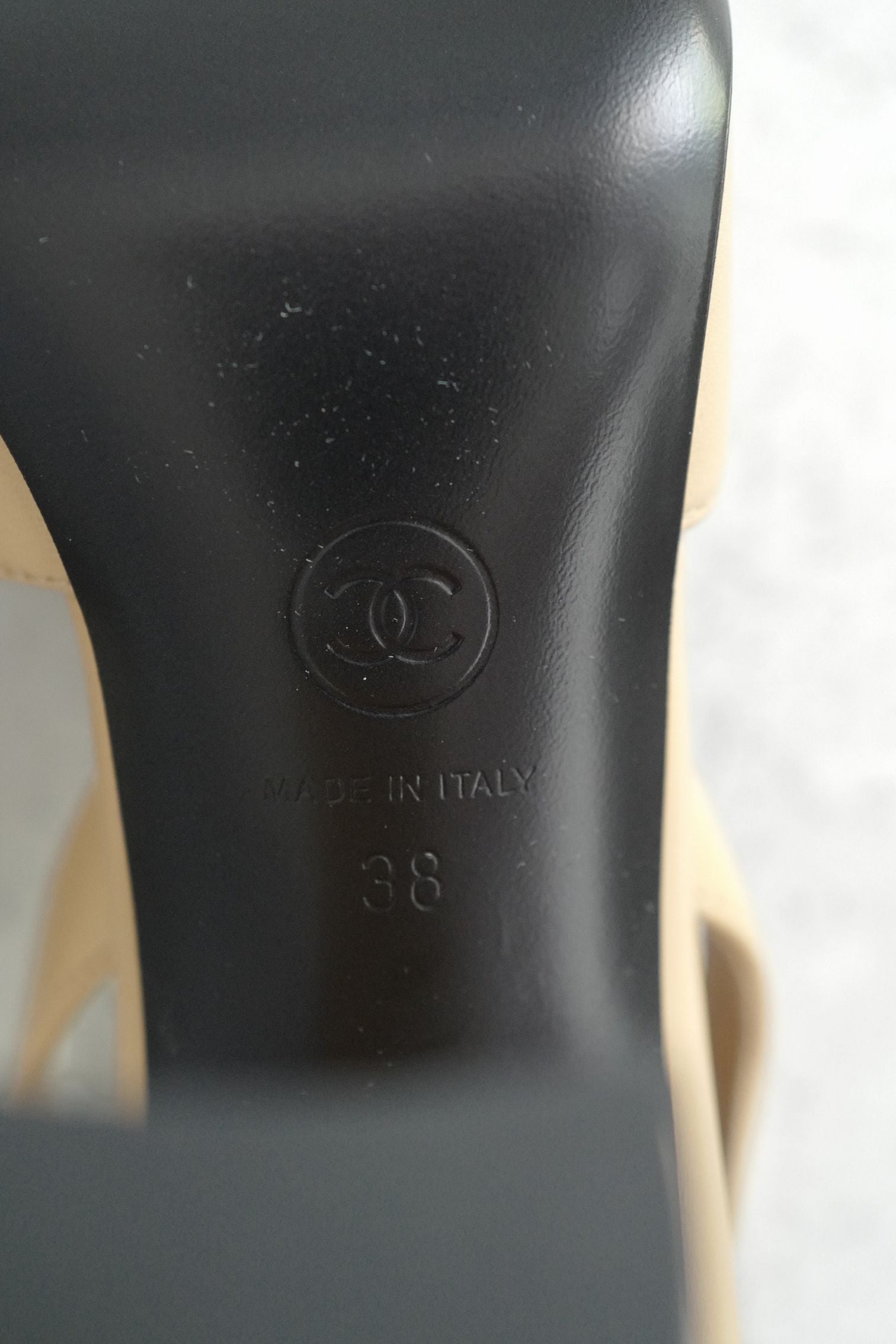 Chanel 26s Slingbacks Matthieu Blazy's Beige Black Lambskin Calfskin Size 38