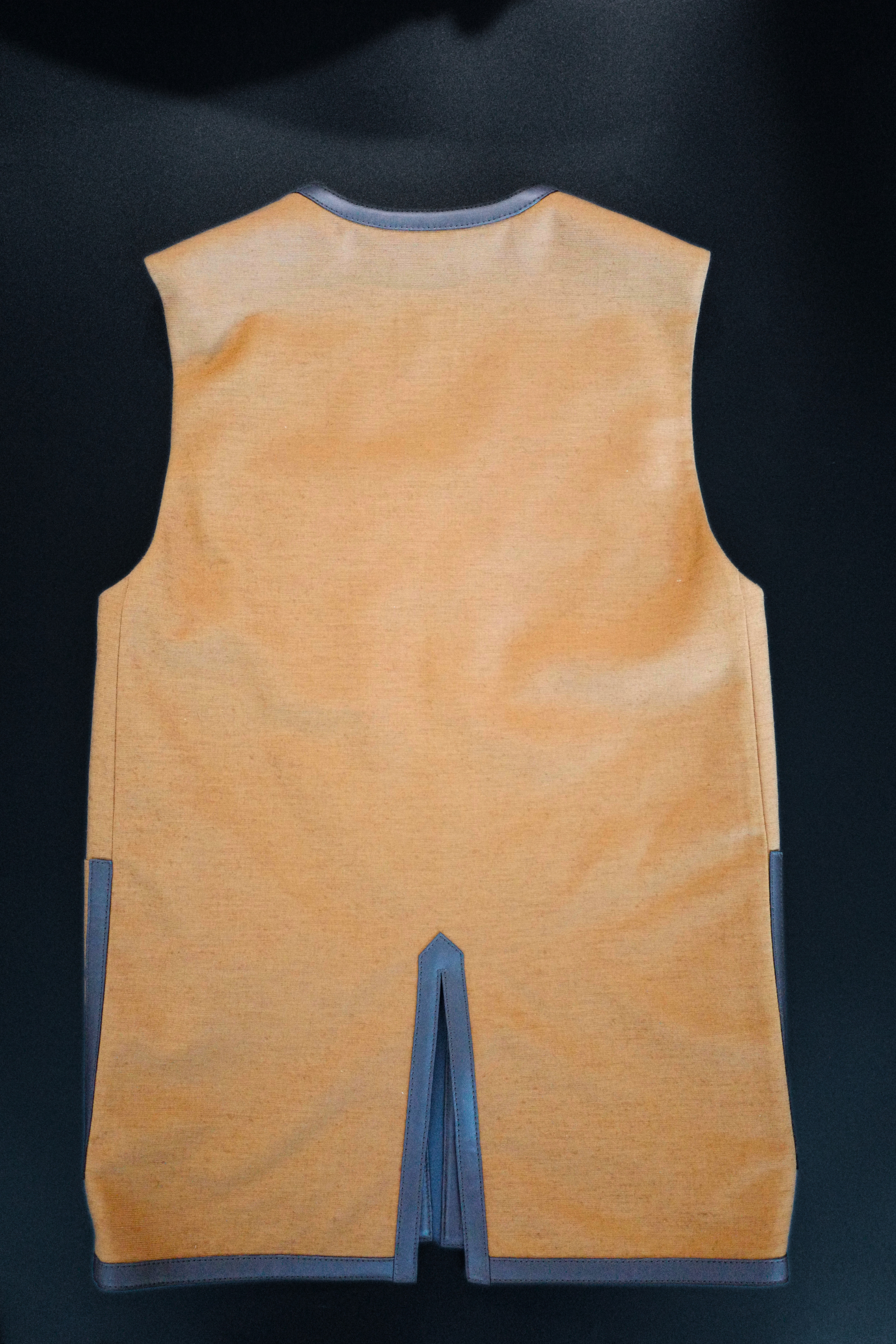 Hermès Women’s Limited Re-edition Outdoor Jacket Reversible Marron Muscade Silk Shantung Size 36 with Nappa Lambskin Trim