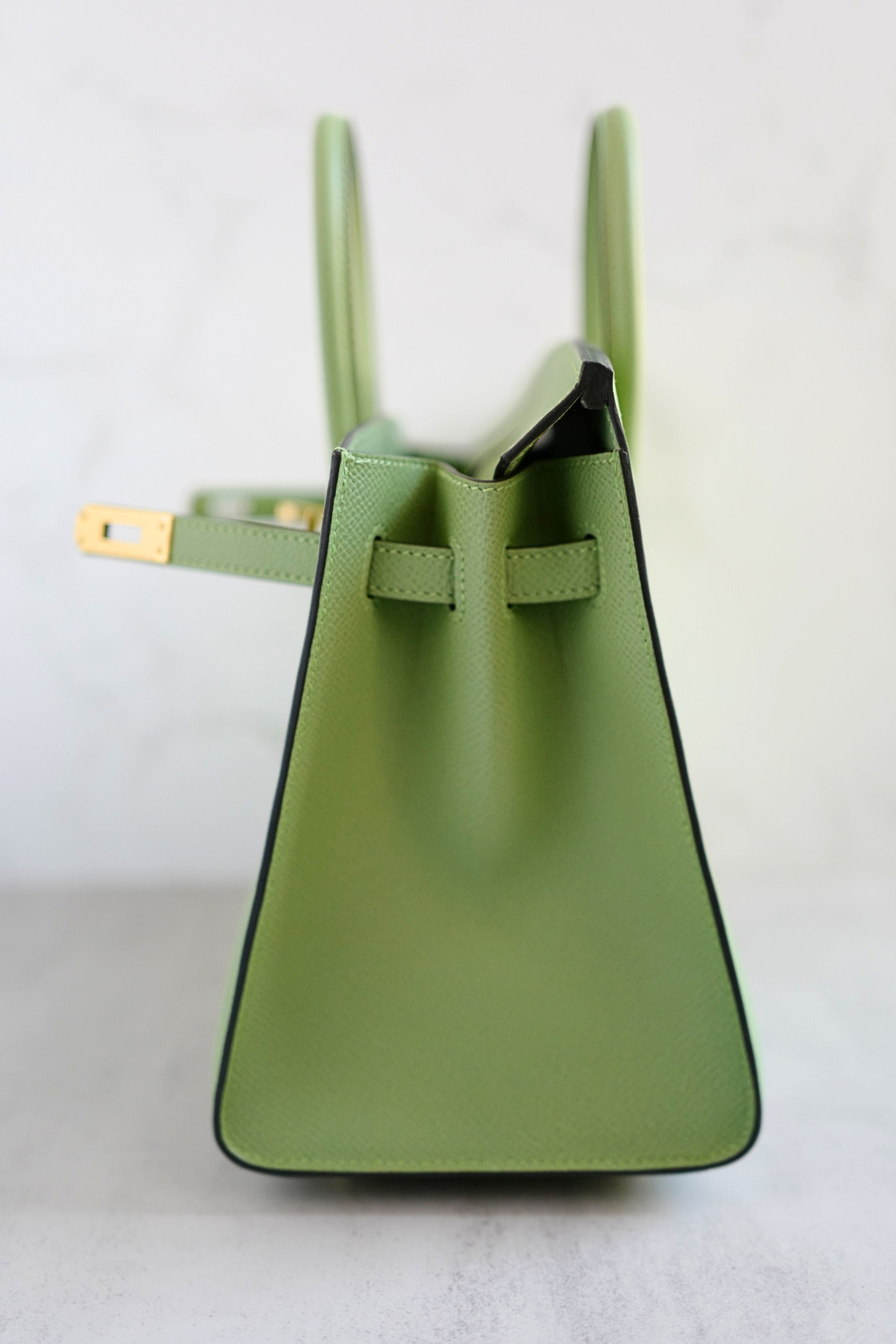 BNIB Hermès Birkin 25 Vert Criquet Epsom Sellier with Gold Hardware