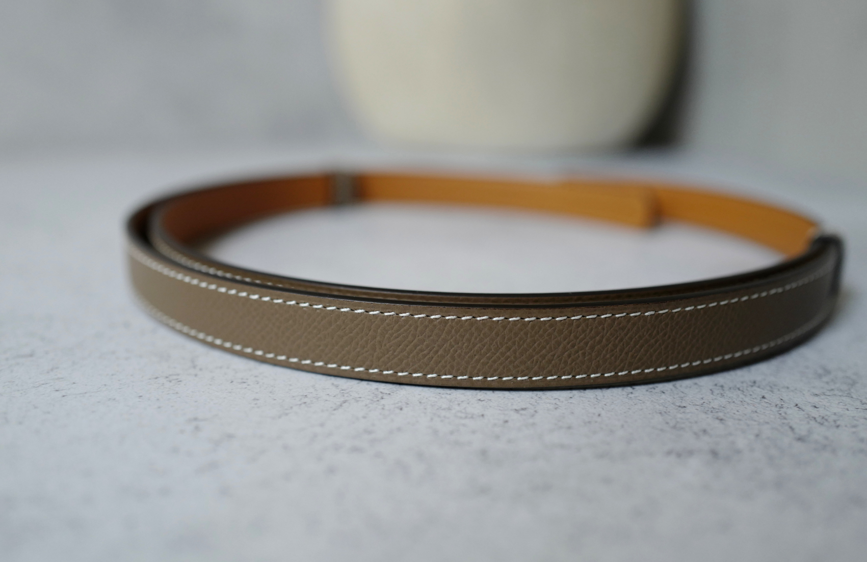 BNIB Hermès Kelly 18 Belt Epsom in Etoupe Gold Hardware 2025