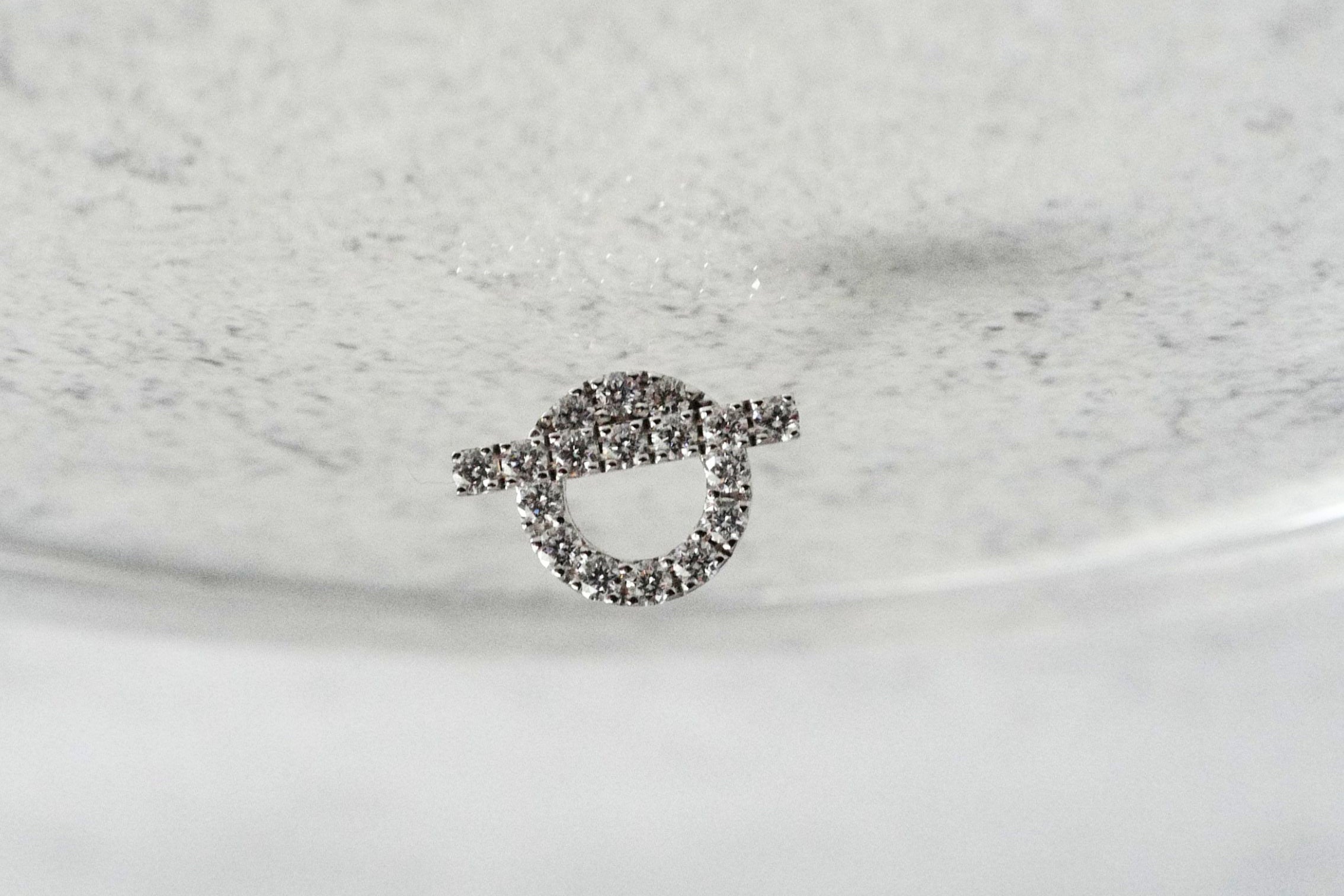 Hermès Finesse Earrings 18K White Gold 34 Diamonds