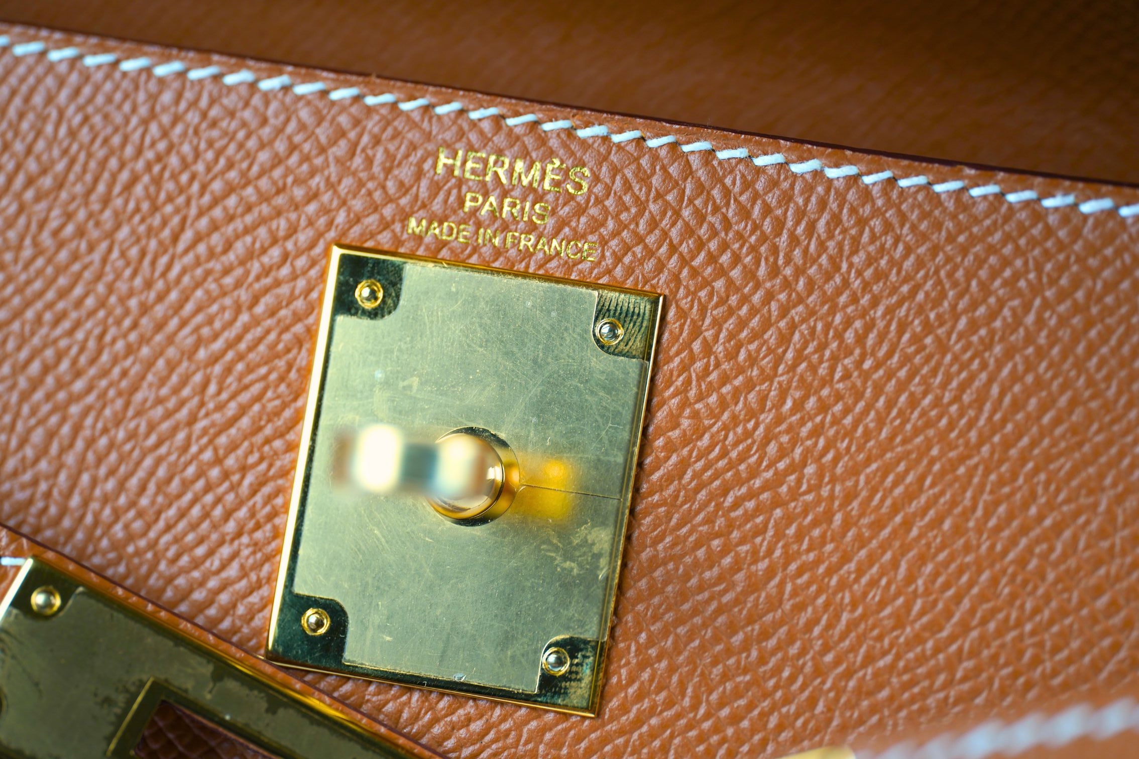 NEW Hermes Kelly 25 Gold Epsom Sellier Gold Hardware