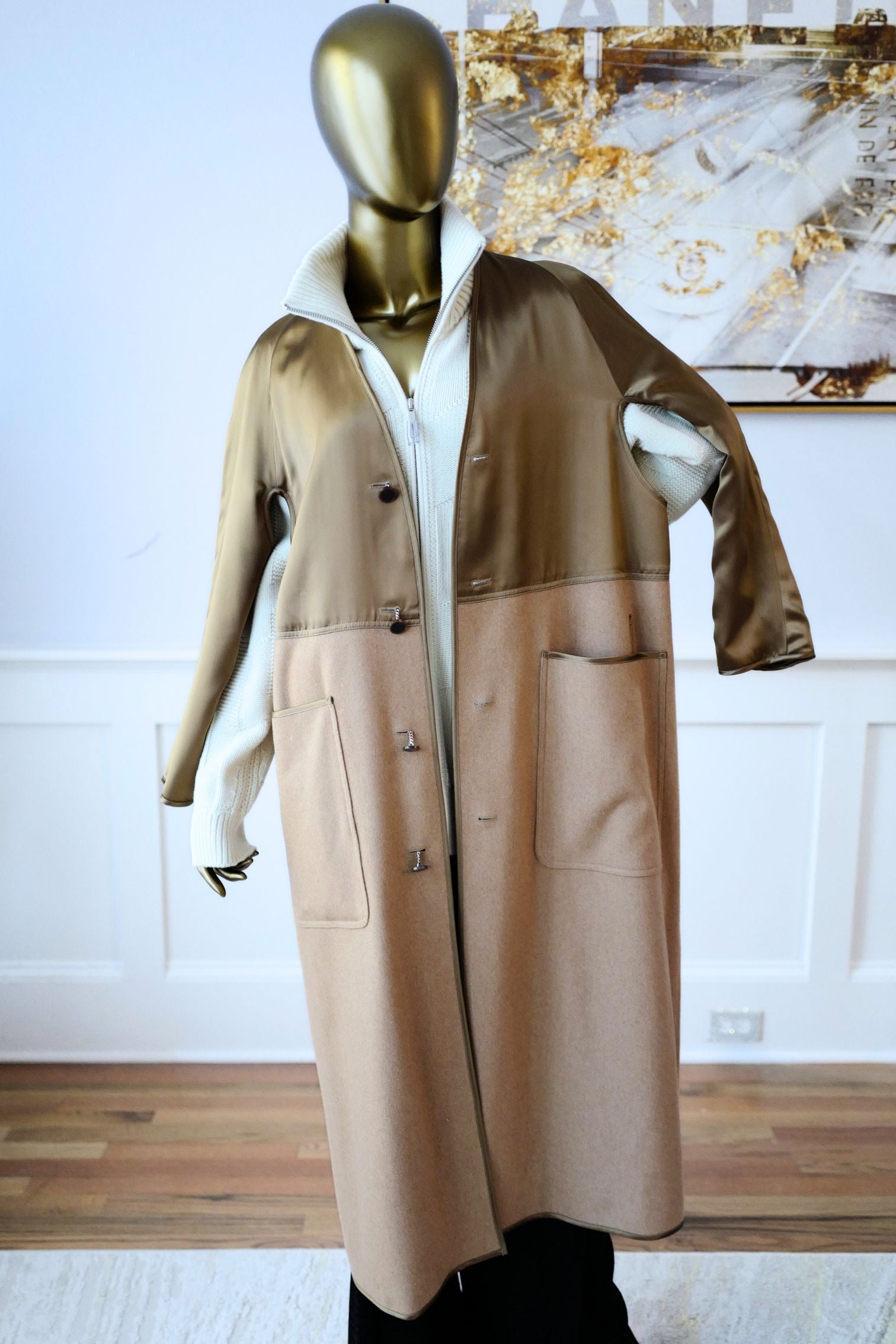 Hermès Women’s Overcoat Size 34 Beige Camel Hair Coat