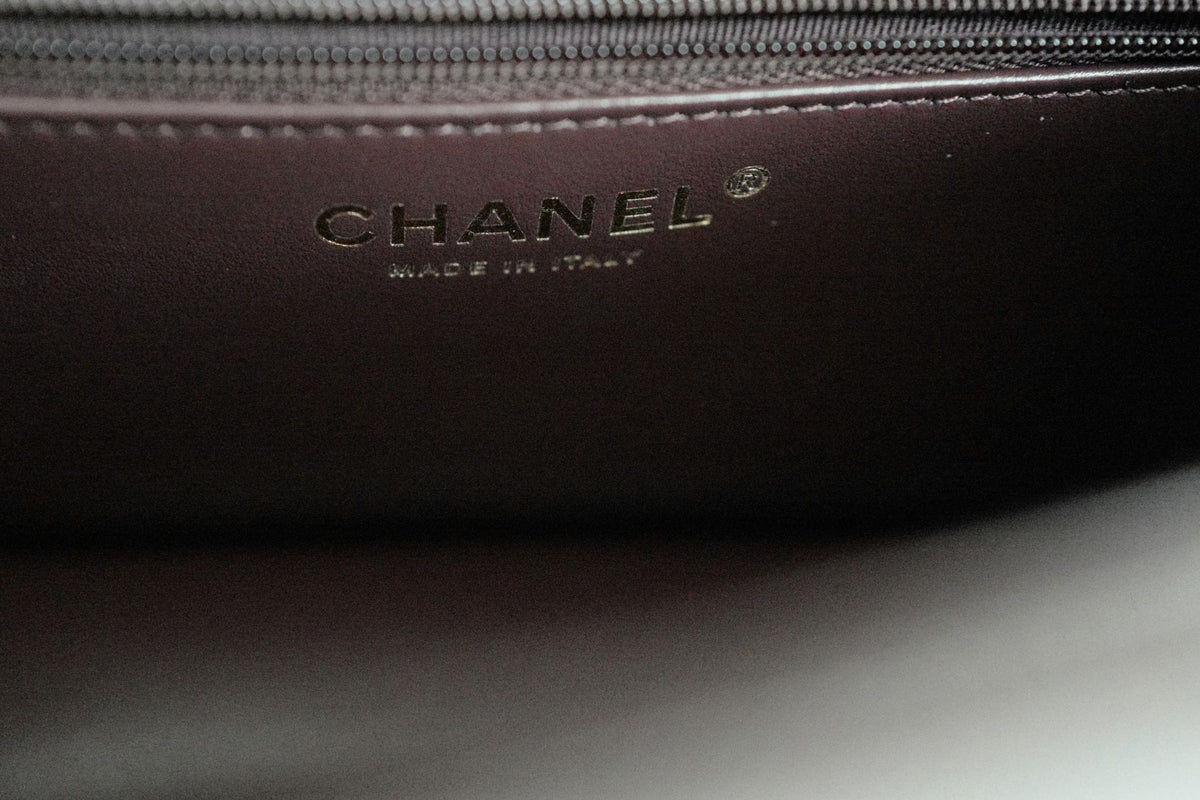 Chanel 26S Preppy Coco 22 Small Brown Grained Calfskin GHW Matthieu Blazy