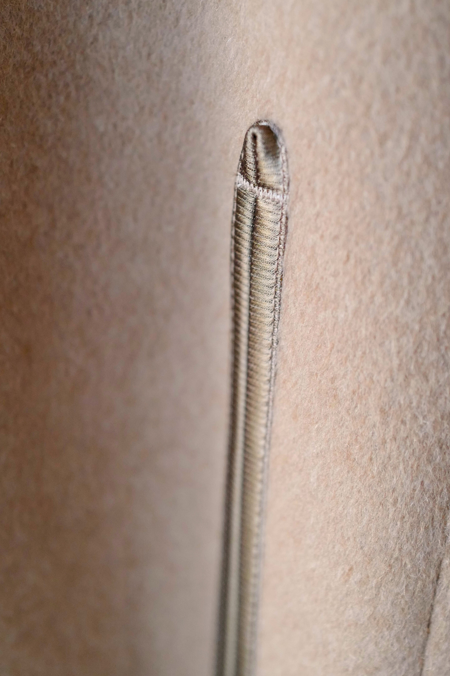 Hermès Women’s Overcoat Size 34 Beige Camel Hair Coat