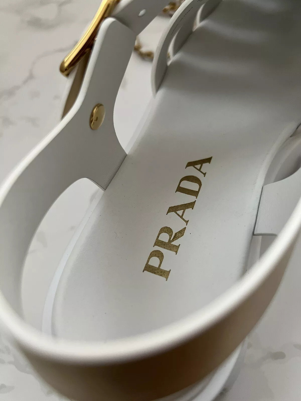 Prada Calzature Donna Sandals Gold Leather Straps Monolith Rubber Sole Size 38