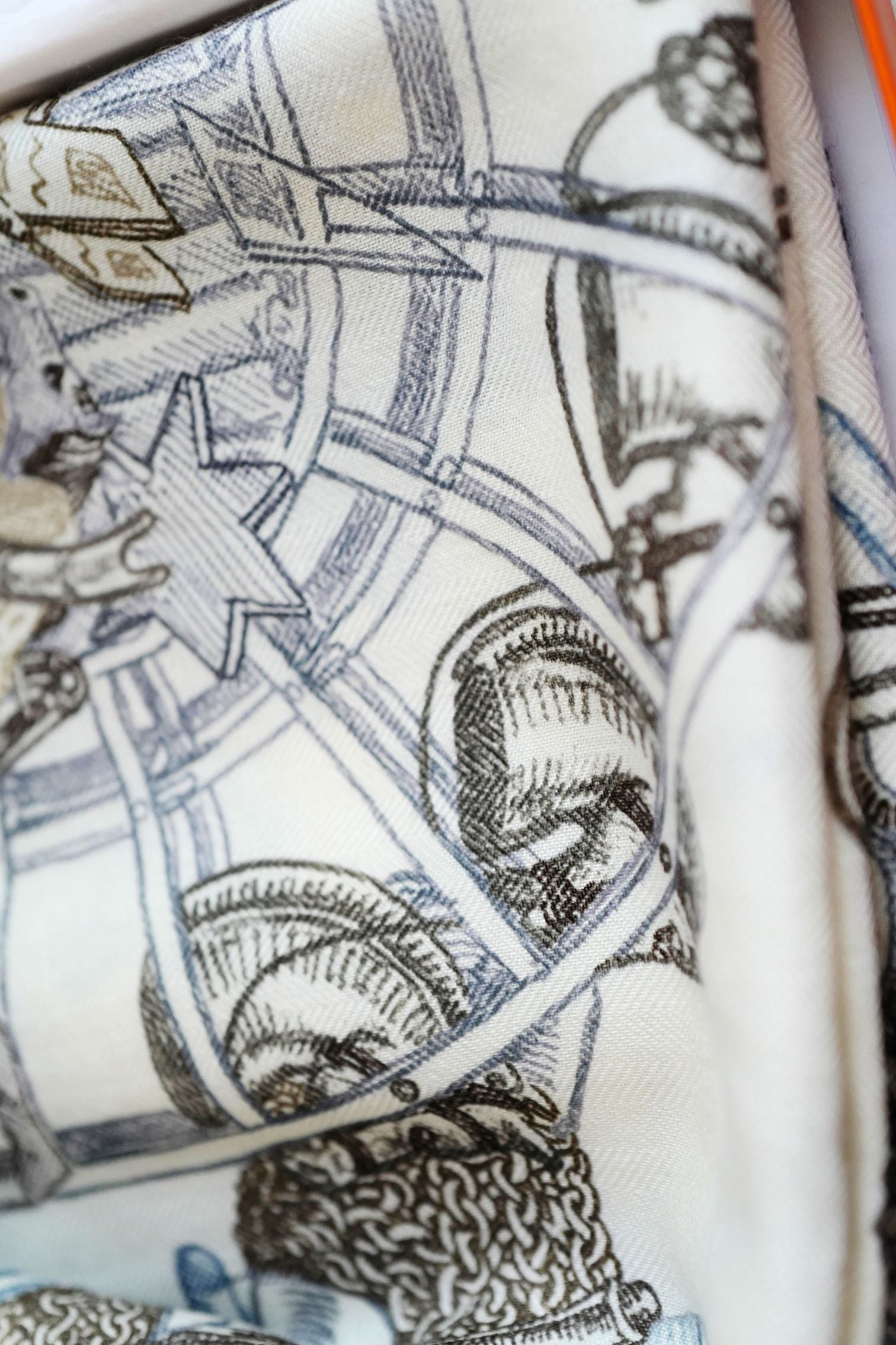 Hermès Le Monde d'Hermès Shawl 140 Cashmere Silk Scarf Blanc Ardoise Etoupe