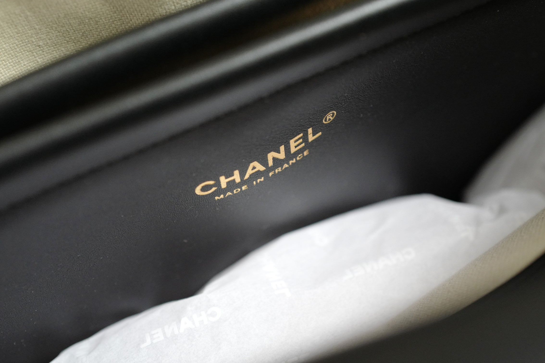 Chanel 26s Large Shopping Bag Black/Ecru Wool Gold Hardware "Matthieu Blazy's"