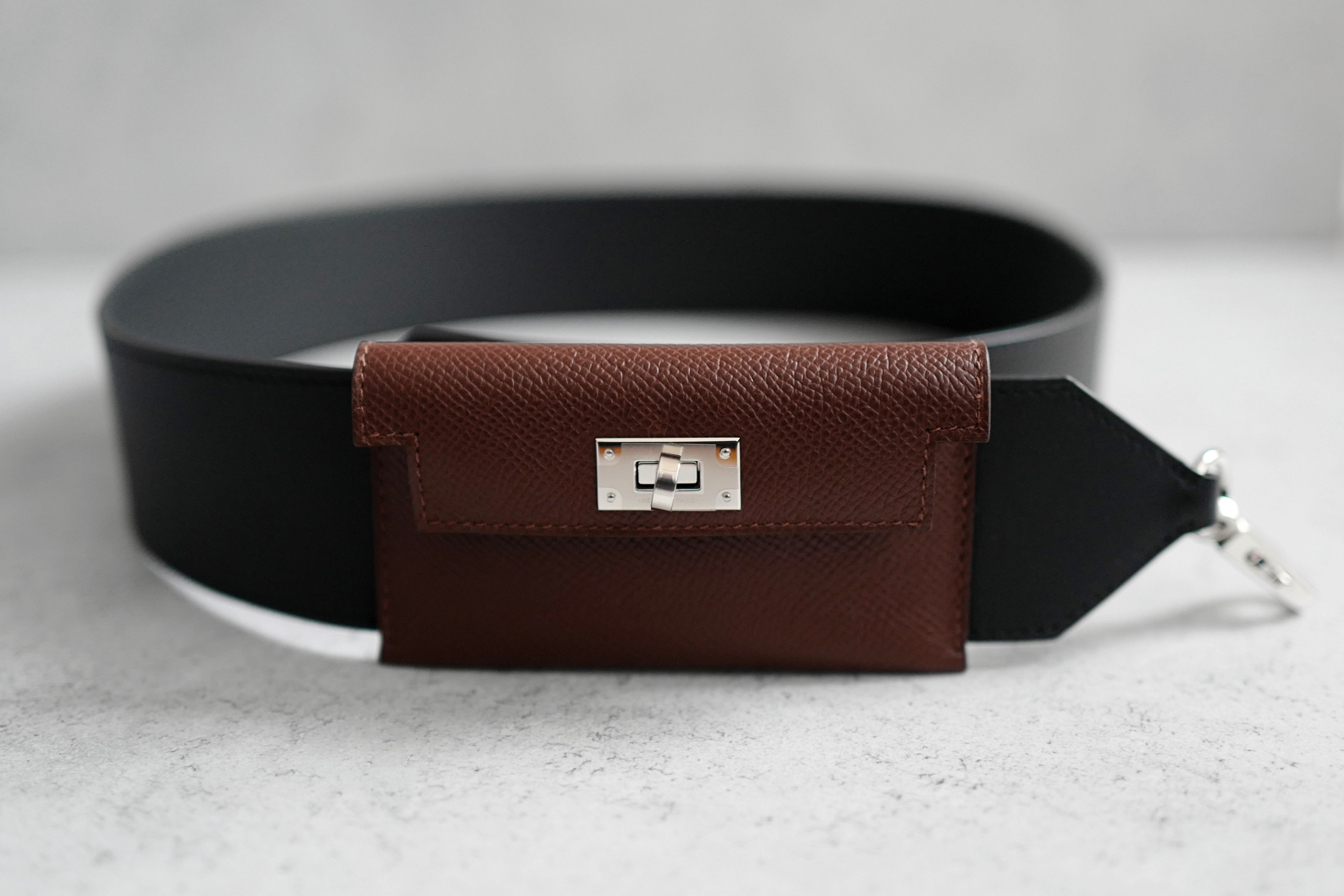 Hermès Kelly Pocket Bag Strap Noir/Terre Swift Epsom Calfskin 105 mm