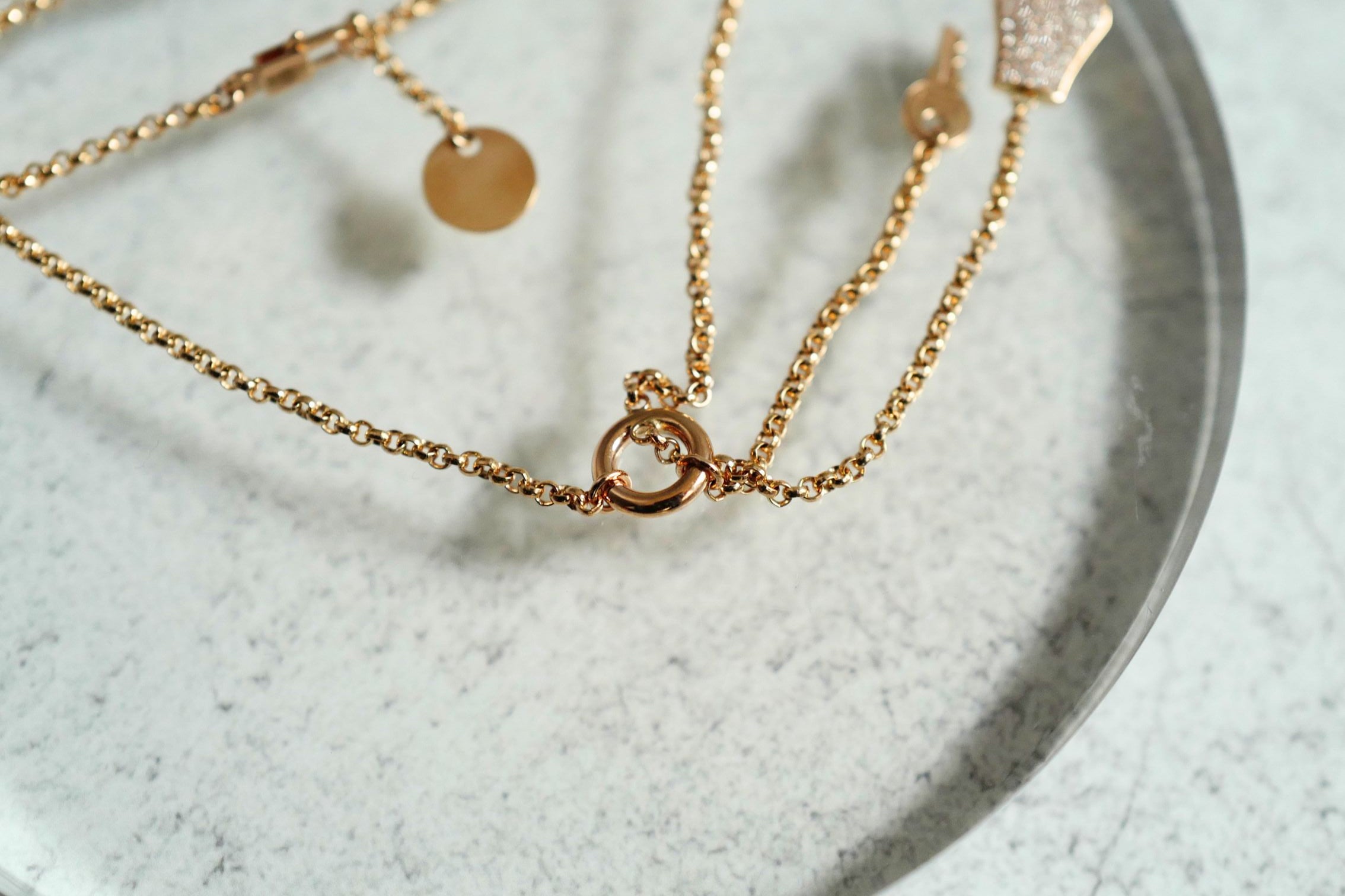 New Hermes Kelly Clochette Necklace pm dia 18k Rose Gold With Diamonds $11K