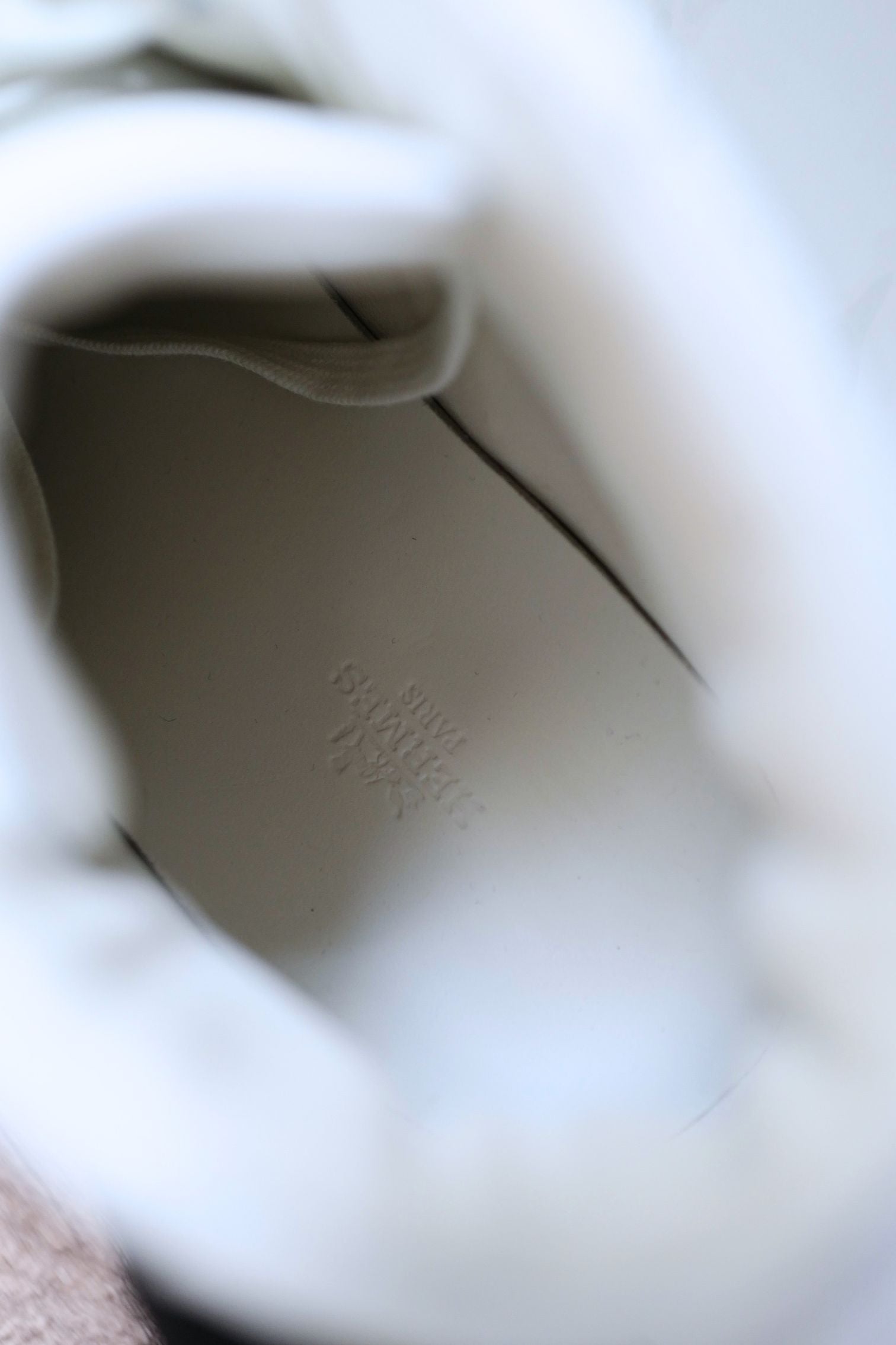 Hermès Daydream Sneaker White Leather Rose Gold Kelly Buckle Size 39.5