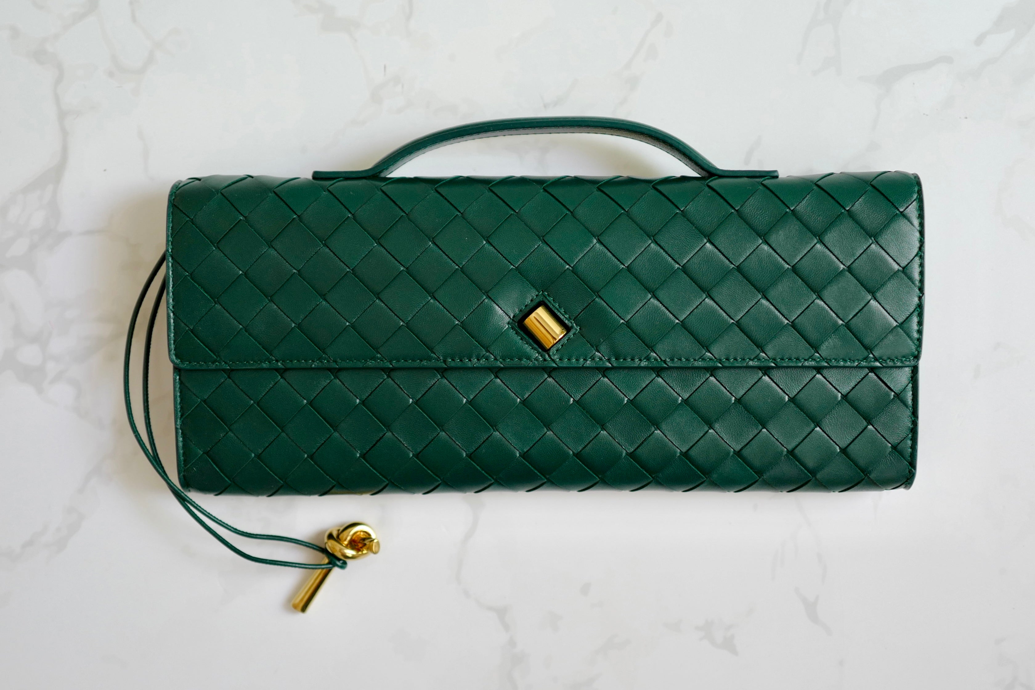 Bottega Veneta Andiamo Clutch Emerald Green NEW