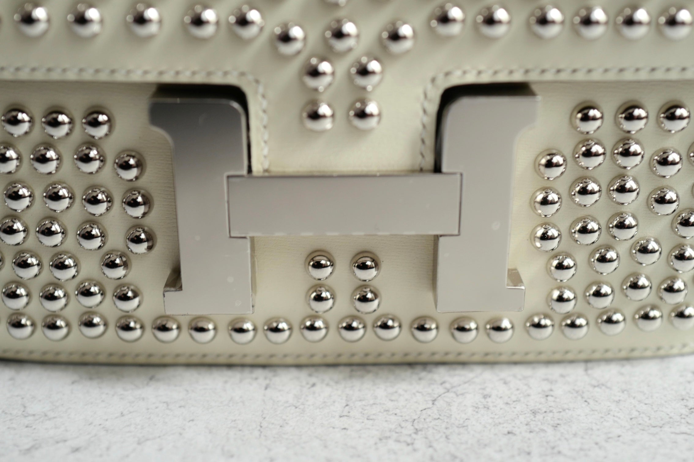 BNIB Hermes Mini Constance 18 Miroir Cloute Cream Calfskin So PHW G Stamp 2026