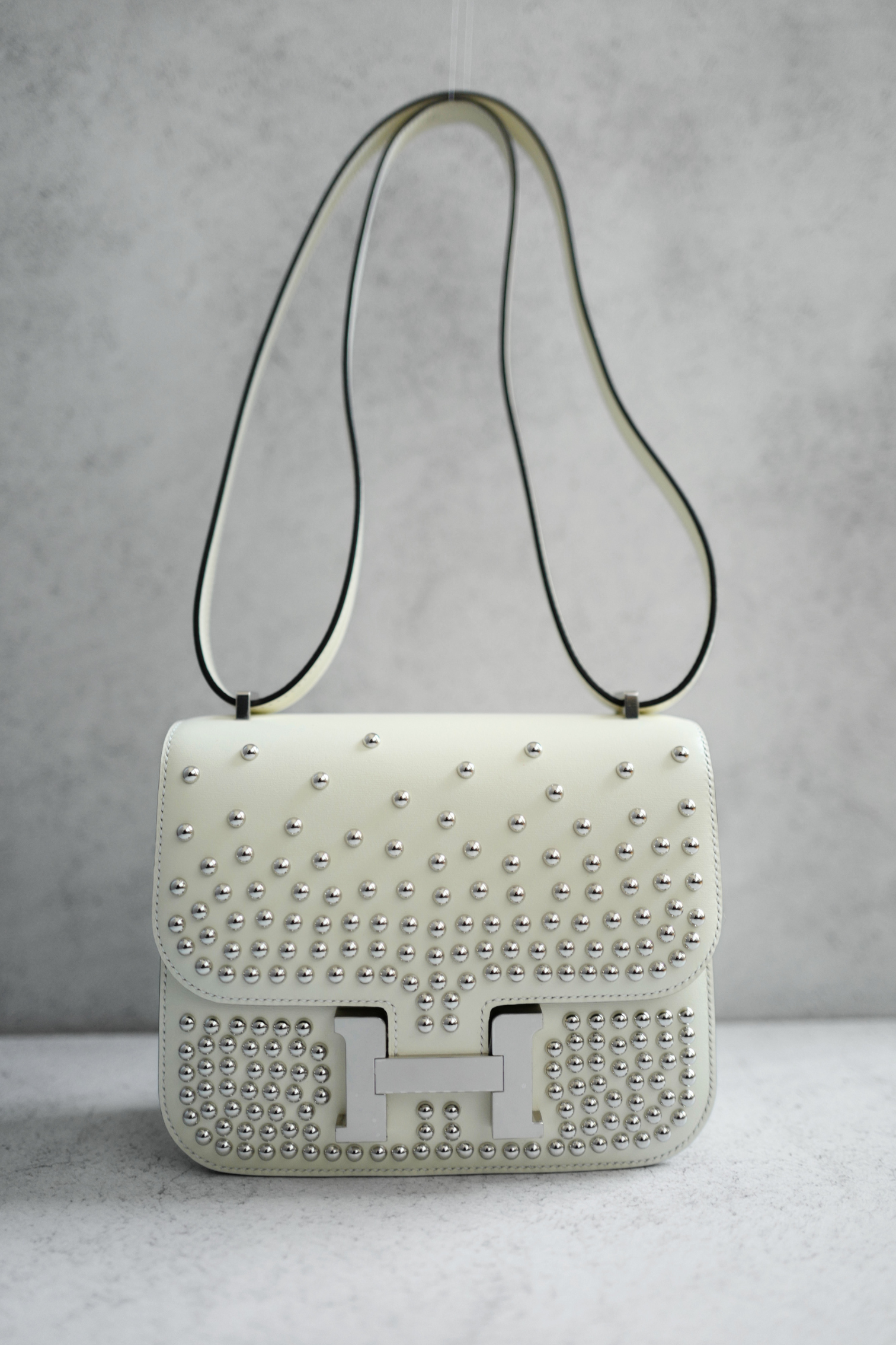 BNIB Hermes Mini Constance 18 Miroir Cloute Cream Calfskin So PHW G Stamp 2026