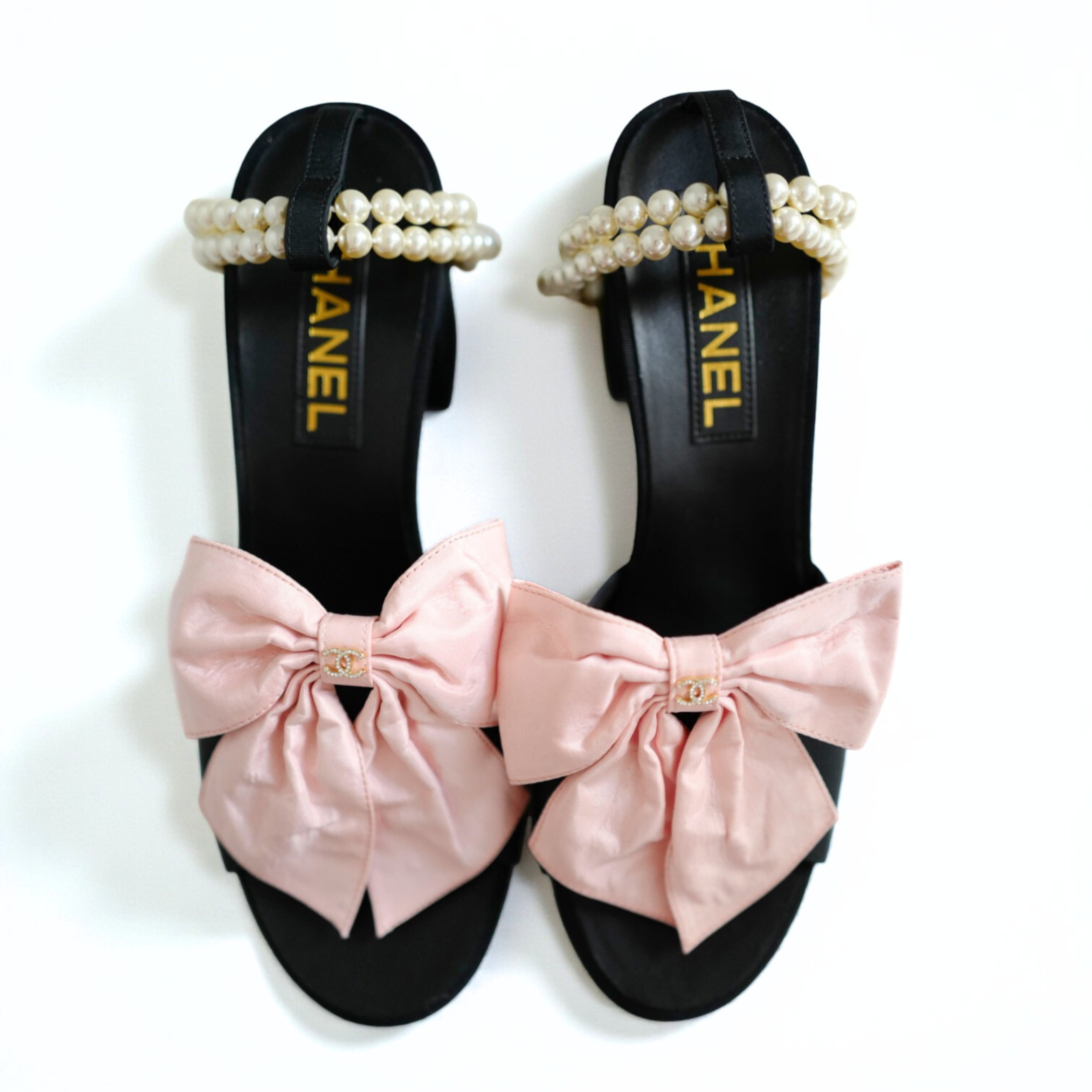 BNIB Chanel 24A Pink Bow Heels with Pearl Strap size 37.5