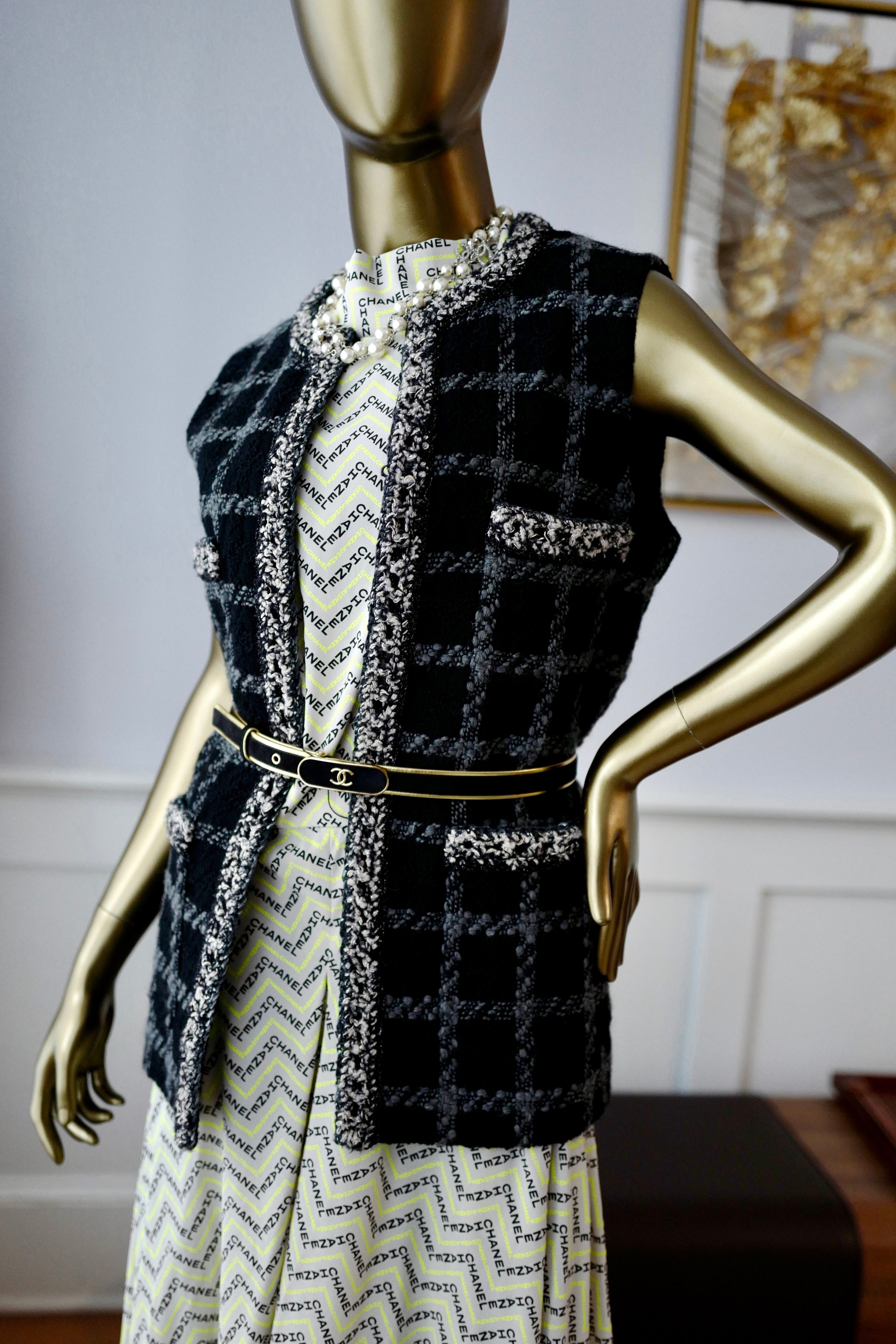 NEW Chanel 24K Jumpsuit Dress Printed Crepe de Chine in Beige, Yellow & Black Size 36