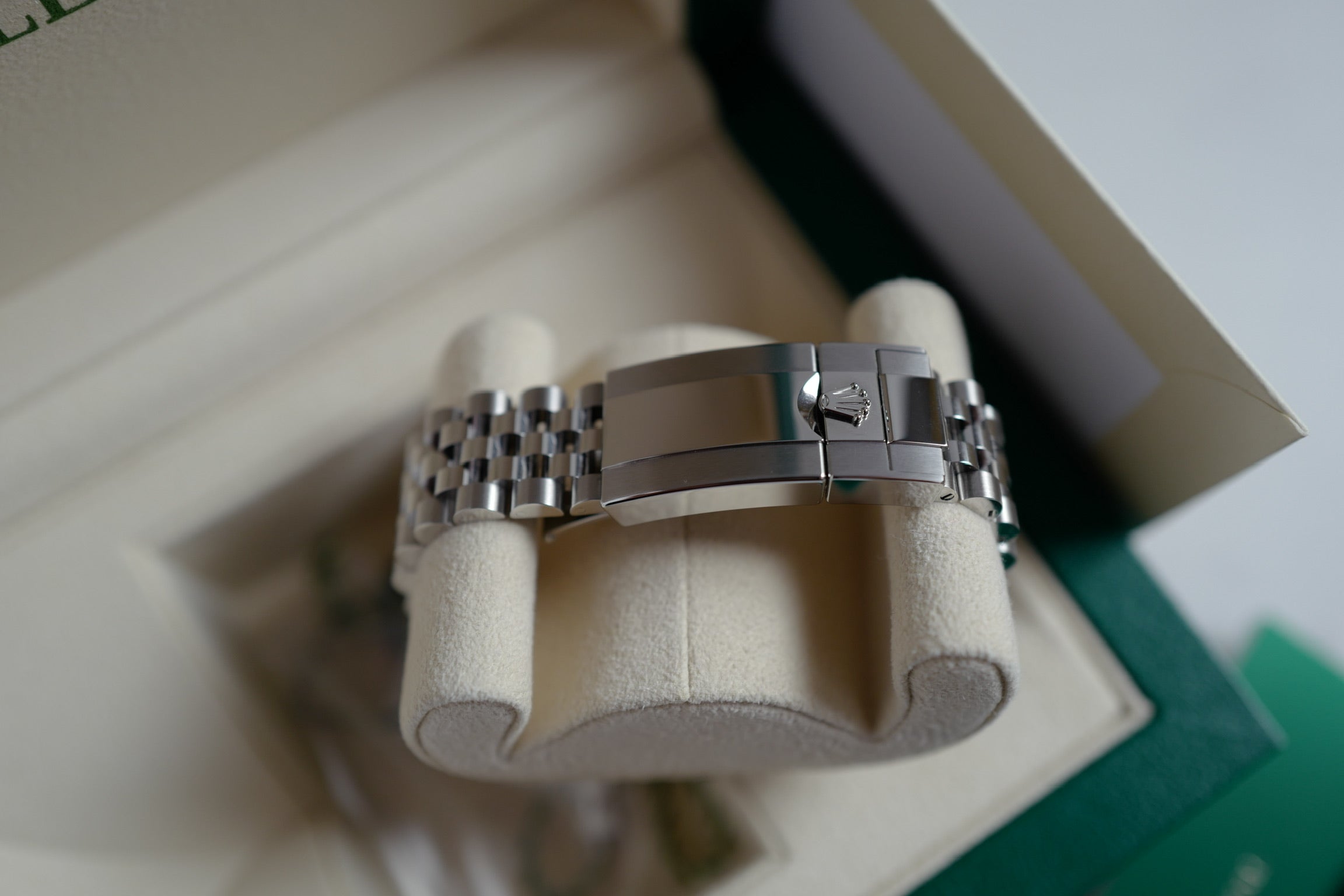 BNIB Rolex GMT-Master Batman Jubilee Bracelet - 126710BLNR 2024 BNIB Full Set