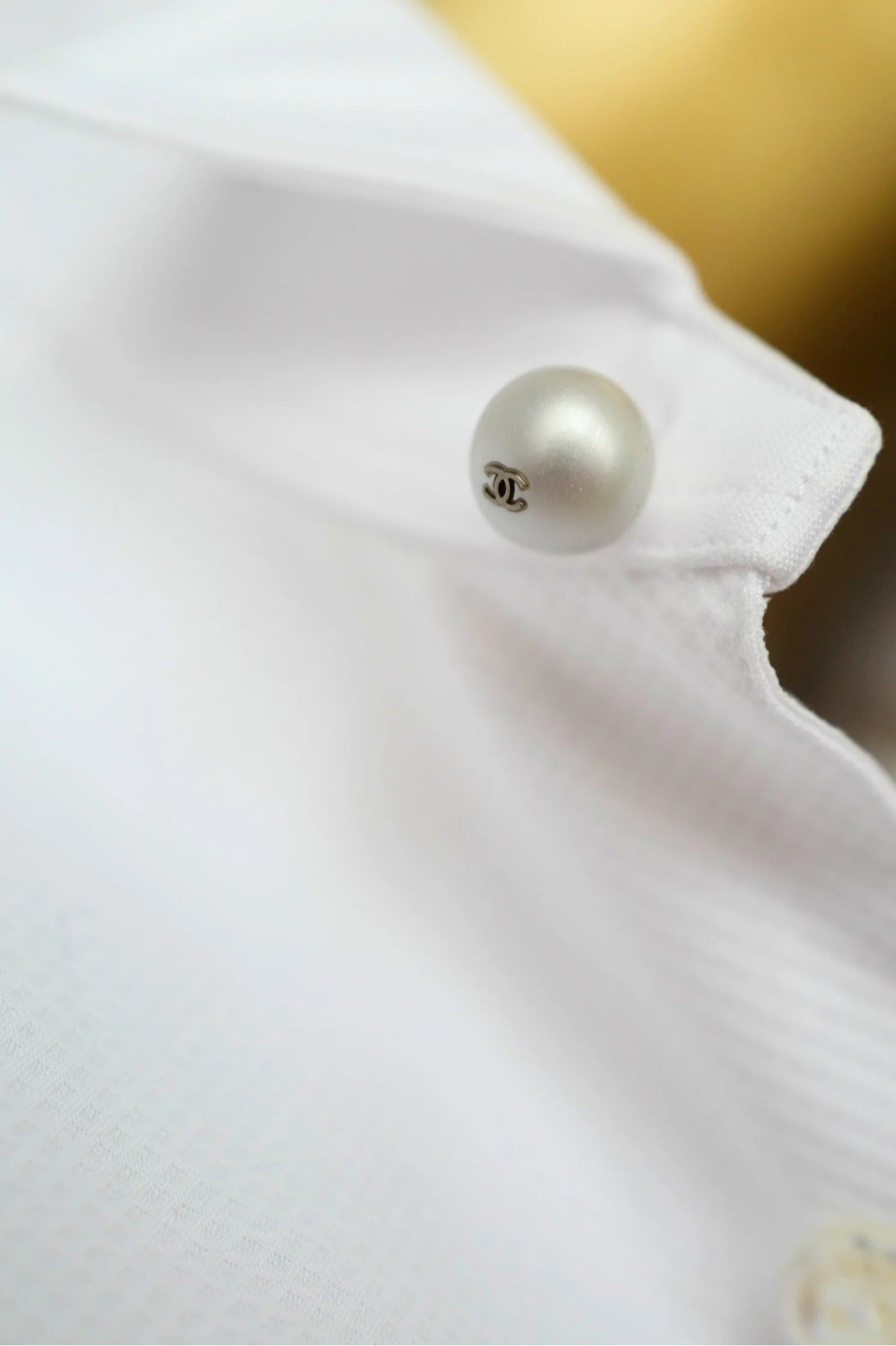 Chanel 26s Long Sleeved Shirt White Cotton with Chain Size 36 Matthieu Blazy’s Spring Summer 2026