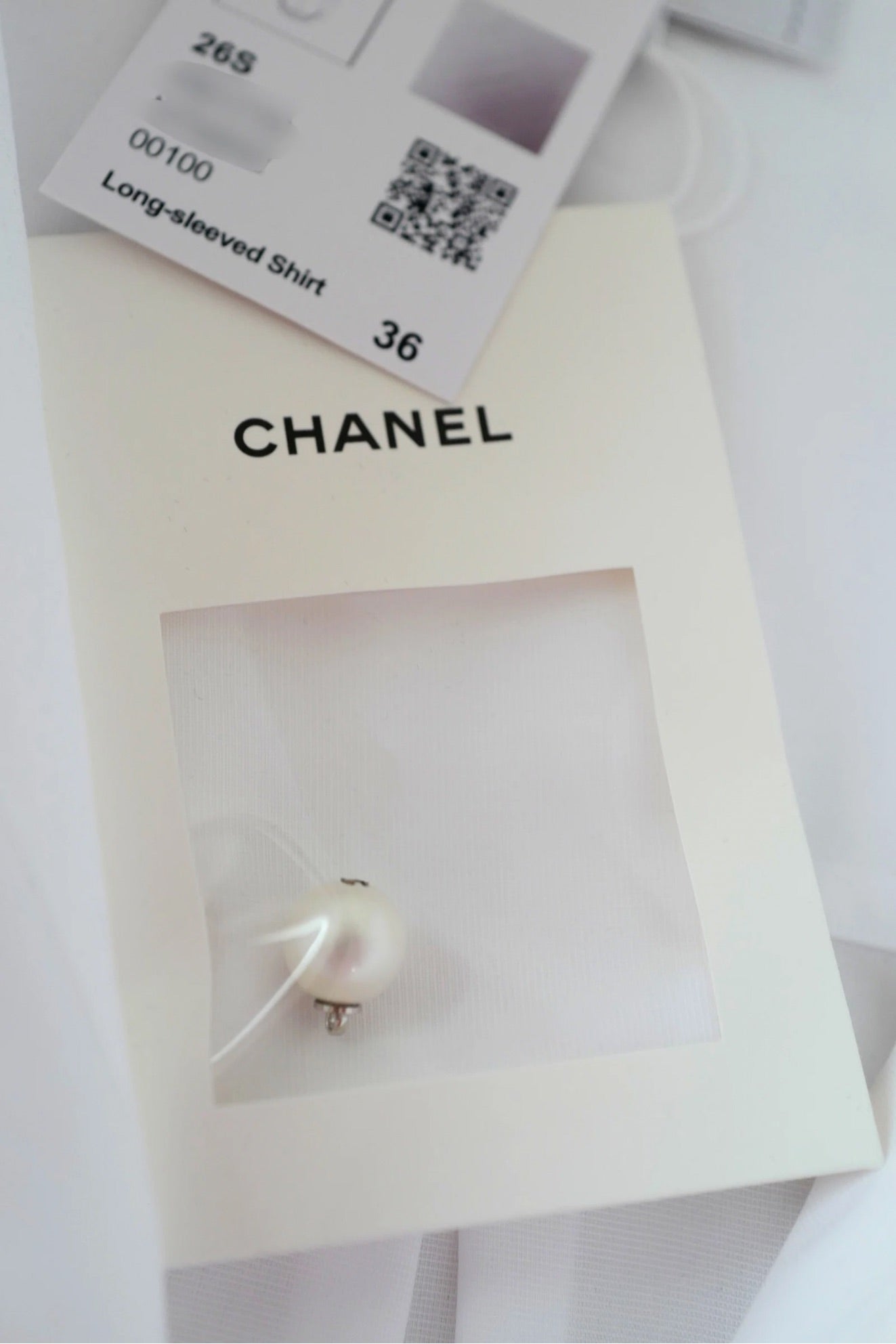 Chanel 26s Long Sleeved Shirt White Cotton with Chain Size 36 Matthieu Blazy’s Spring Summer 2026