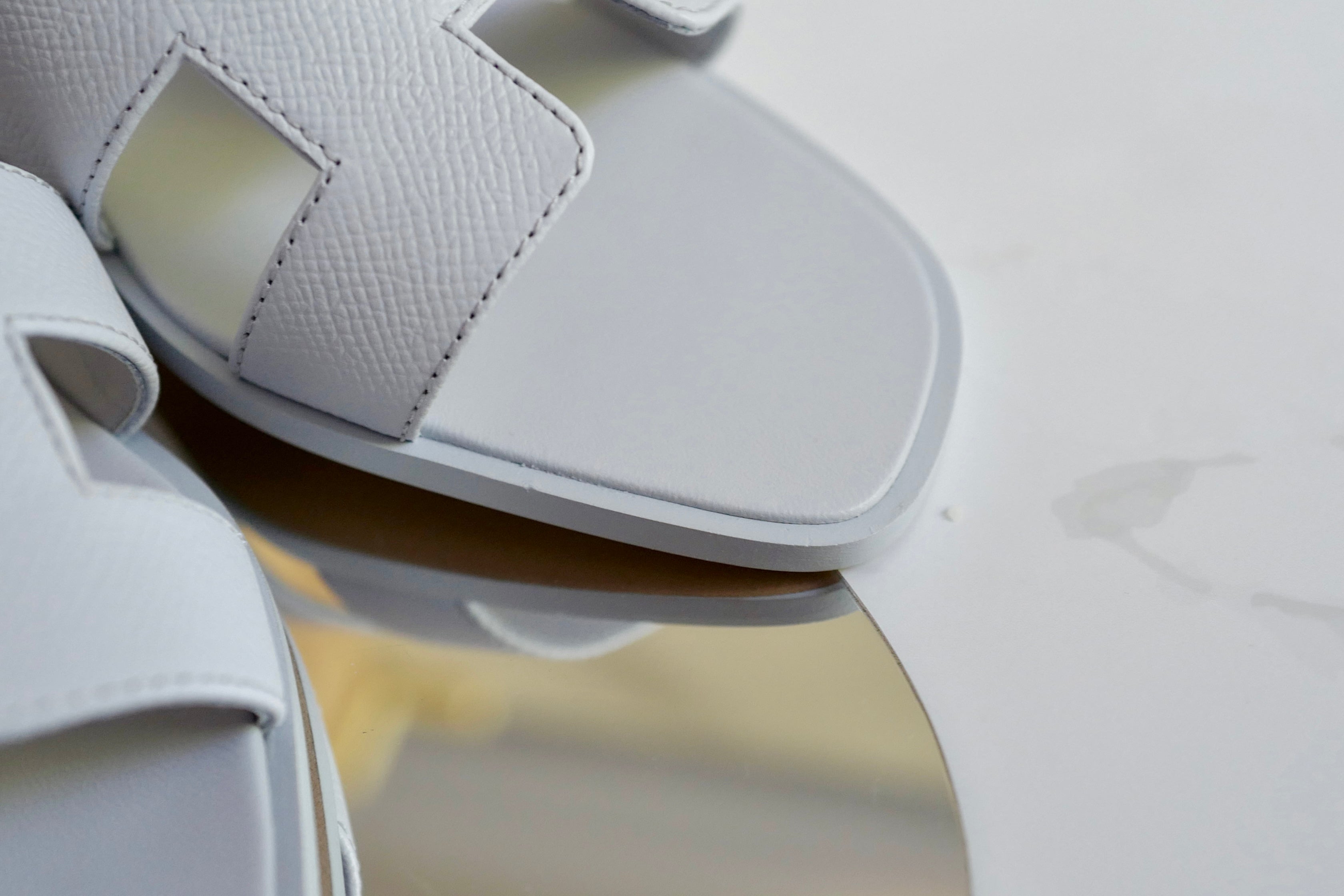 Brand New Hermès Oran Sandal in Ice Blue Bleu Brume Epsom Leather Size 38