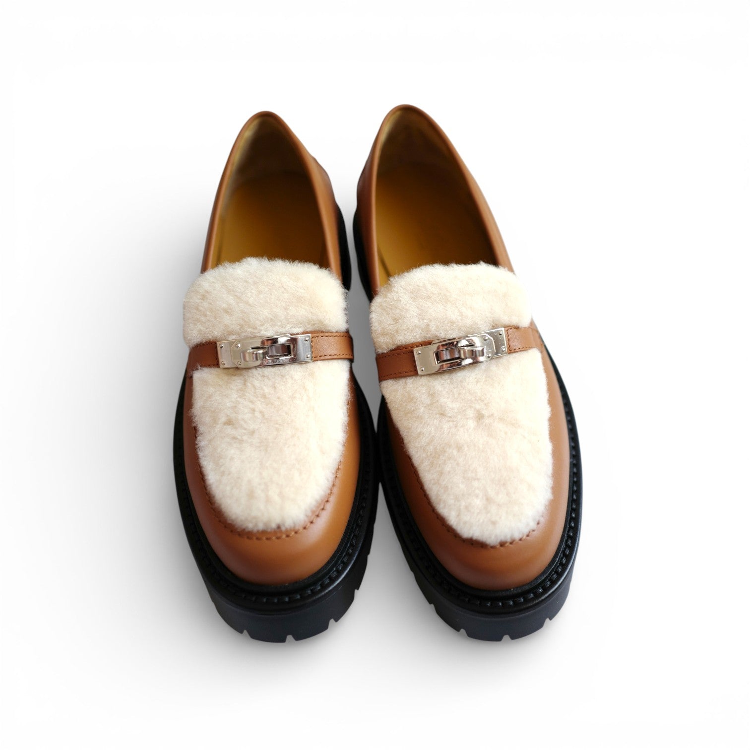 BNIB Hermes shoes icone loafers naturel / écru shearling Size 38