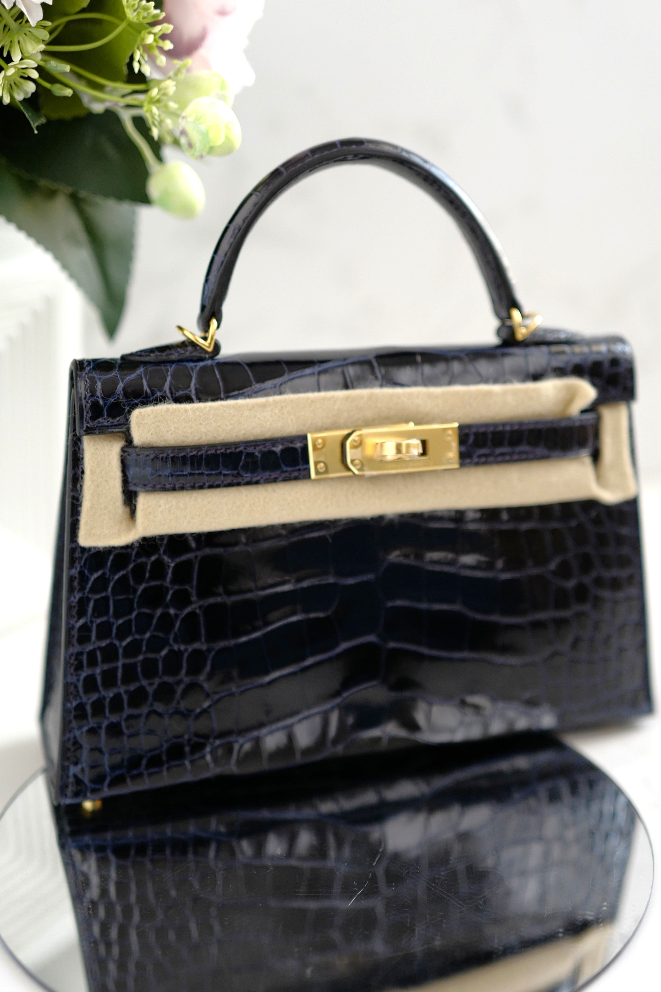 BNIB Hermes Mini Kelly Marine Shiny Alligator Gold Hardware