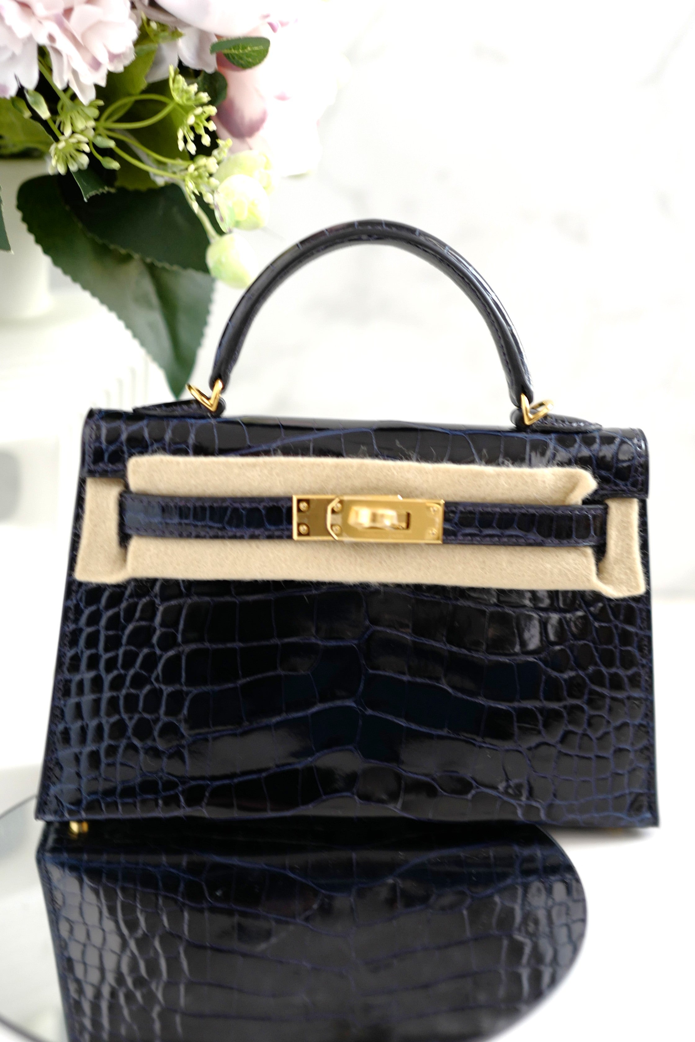 BNIB Hermes Mini Kelly Marine Shiny Alligator Gold Hardware