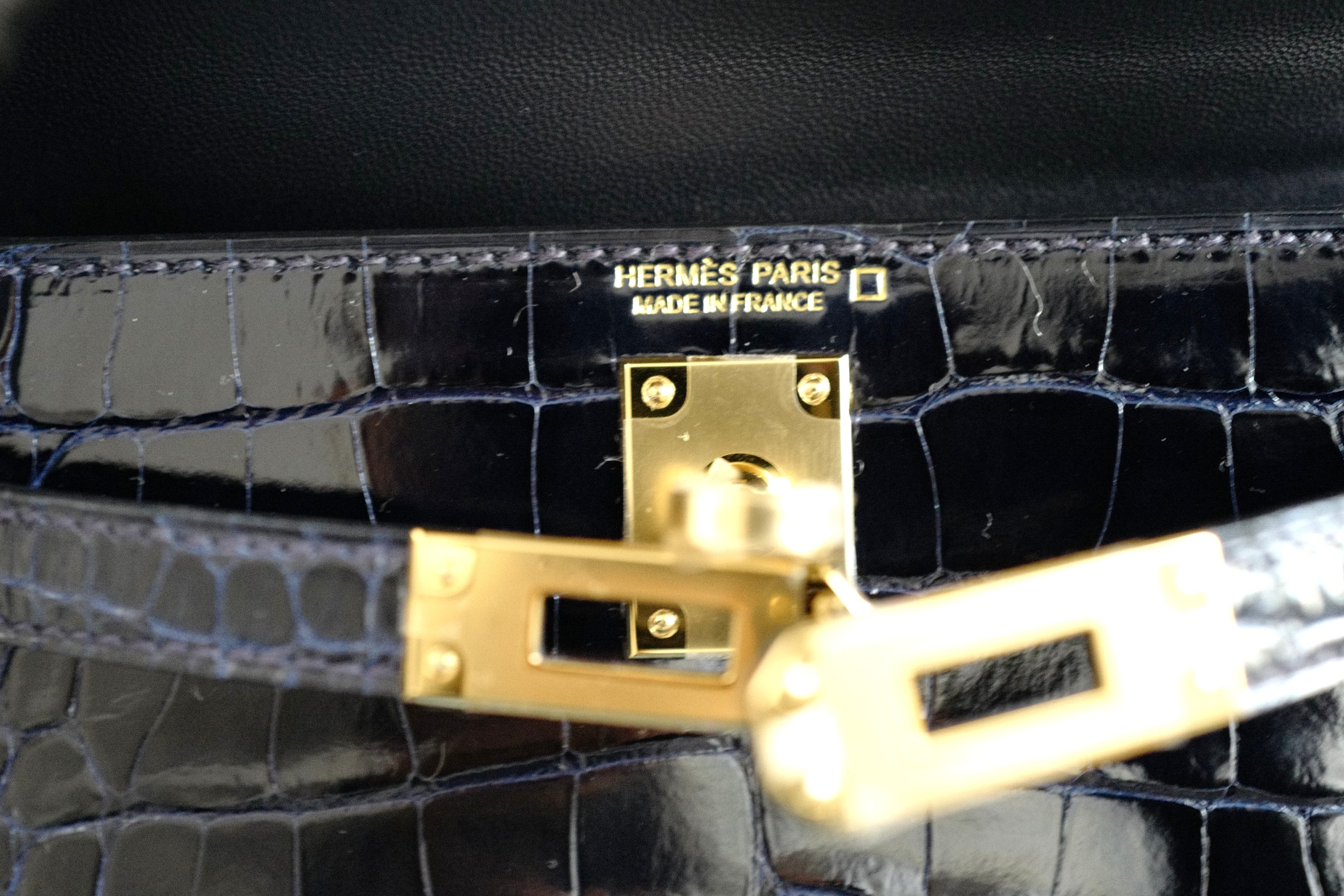 BNIB Hermes Mini Kelly Marine Shiny Alligator Gold Hardware