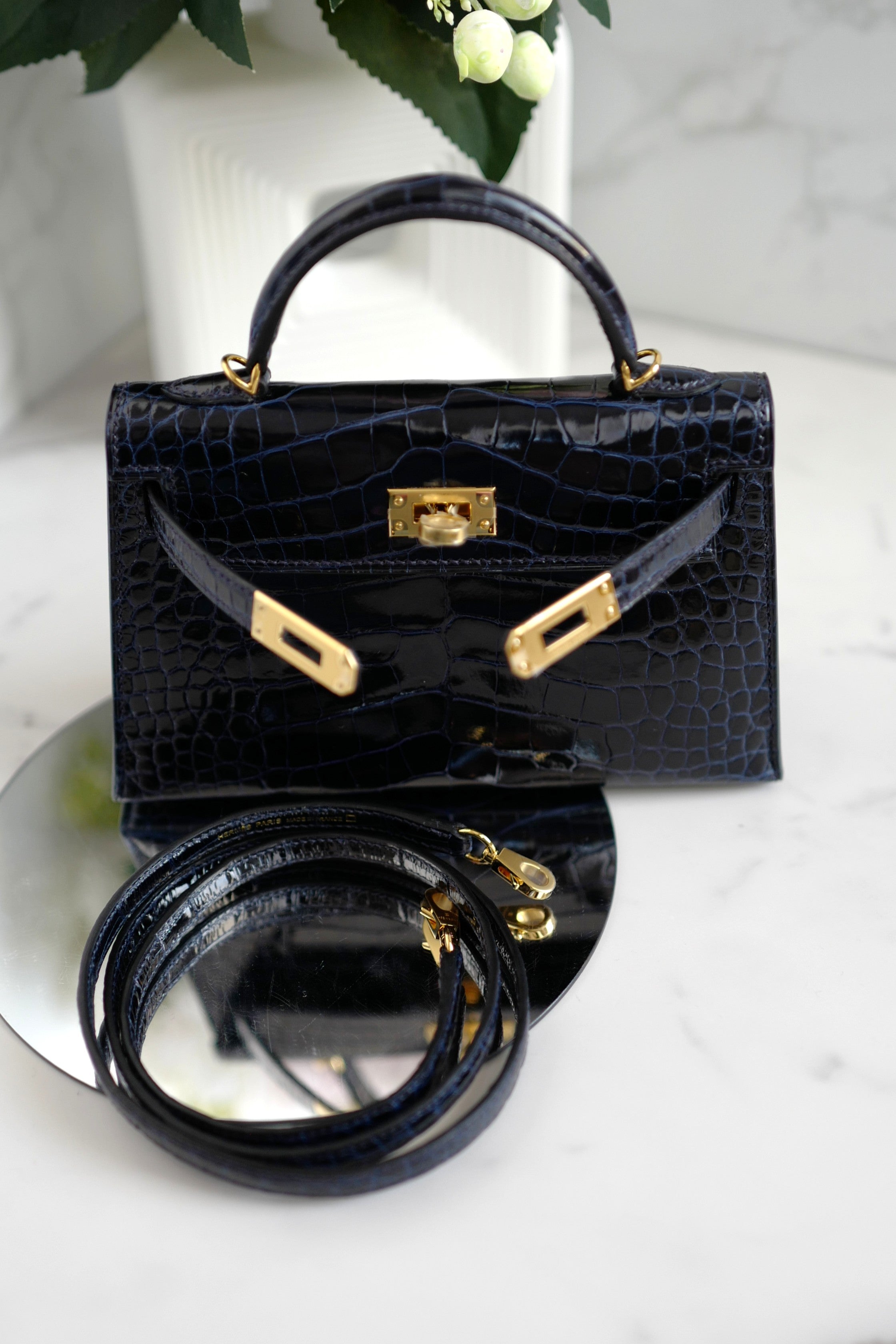 BNIB Hermes Mini Kelly Marine Shiny Alligator Gold Hardware