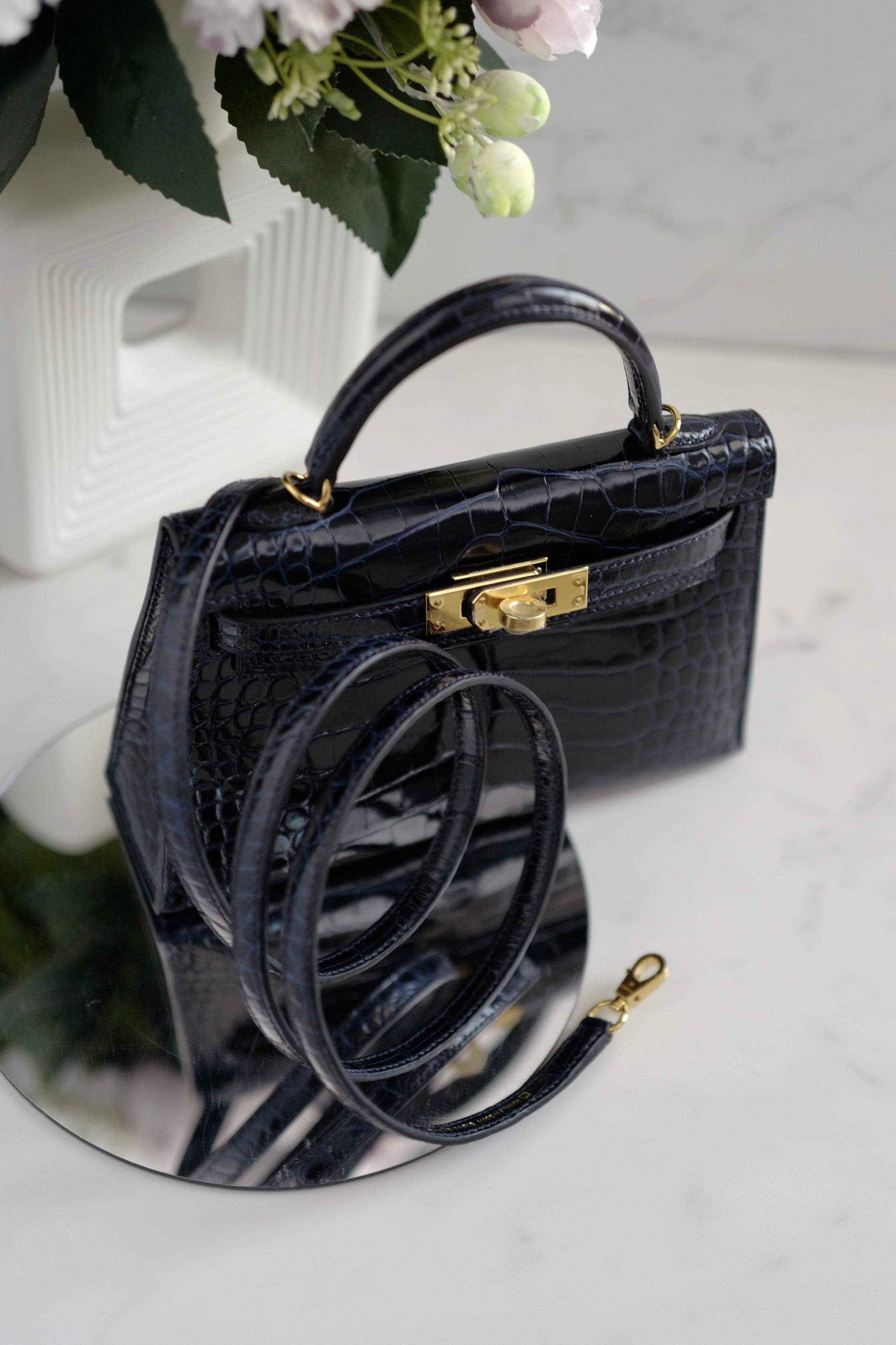 BNIB Hermes Mini Kelly Marine Shiny Alligator Gold Hardware