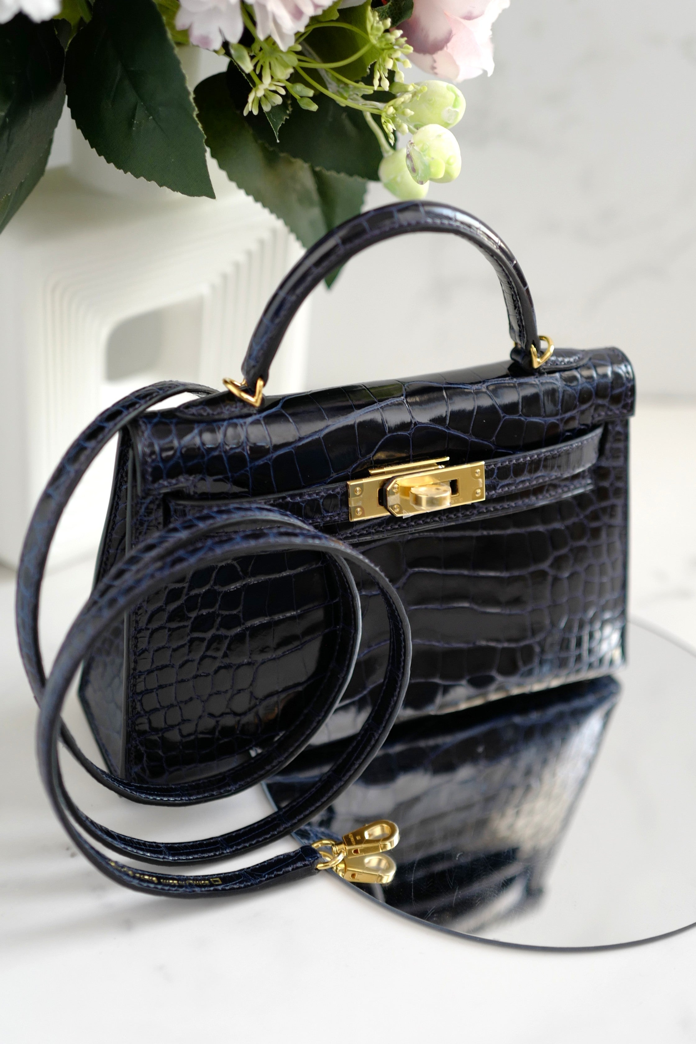 BNIB Hermes Mini Kelly Marine Shiny Alligator Gold Hardware