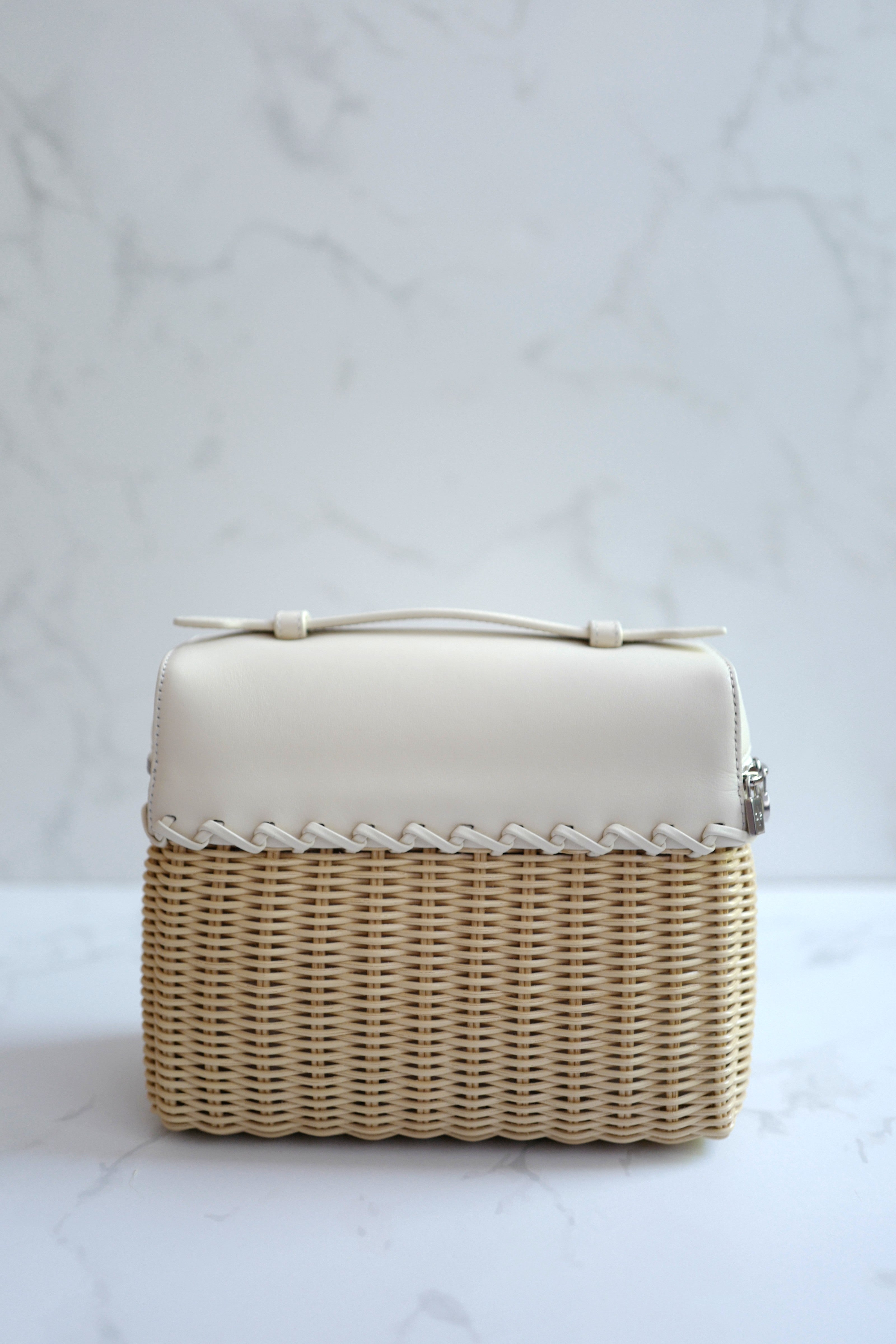 BNIB Loro Piana Extra Pocket L19 North-South Wicker Bag With Crossbody Strap