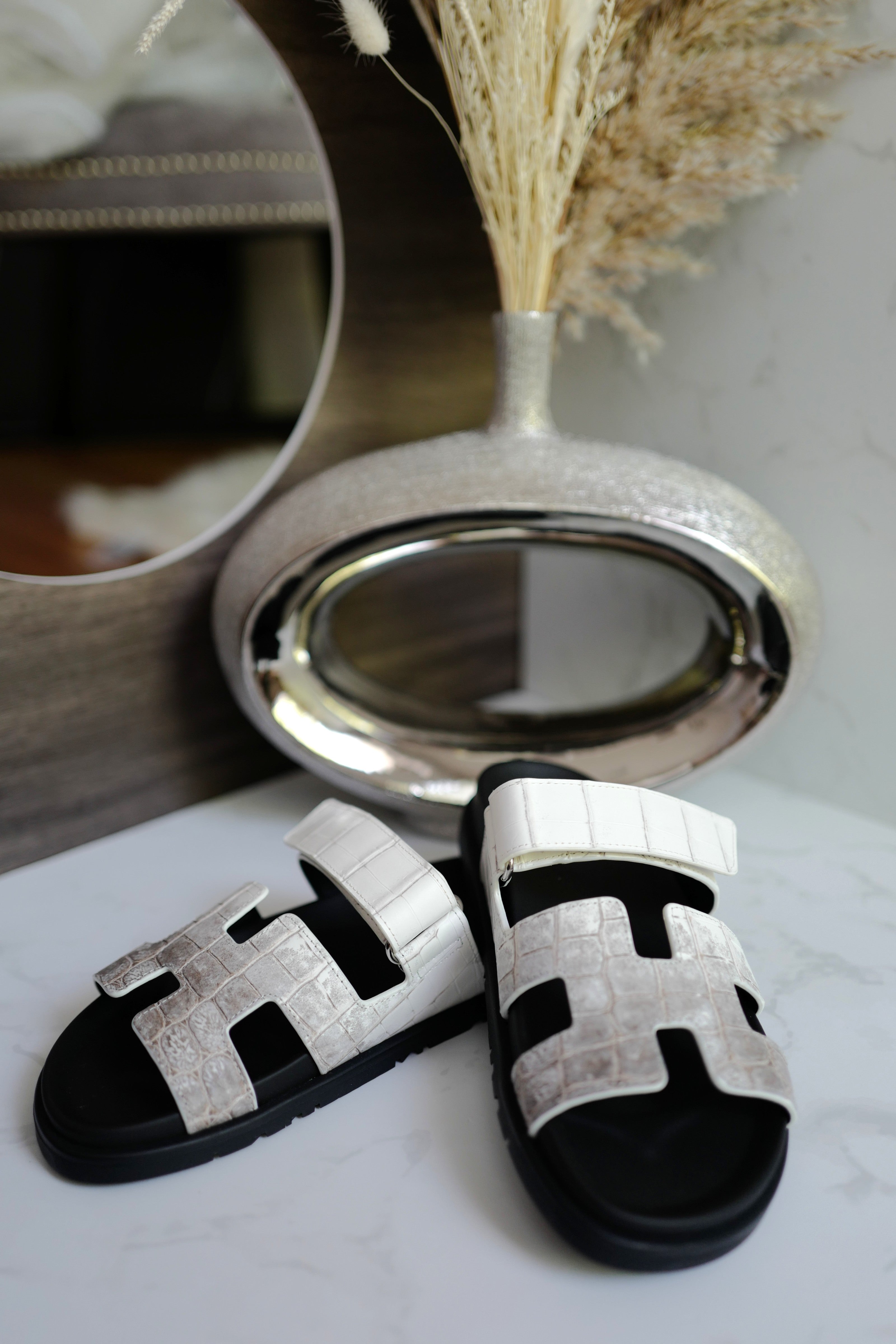 BNIB HERMÈS Chypre Sandals White Niloticus Crocodile Himalaya - Size 3