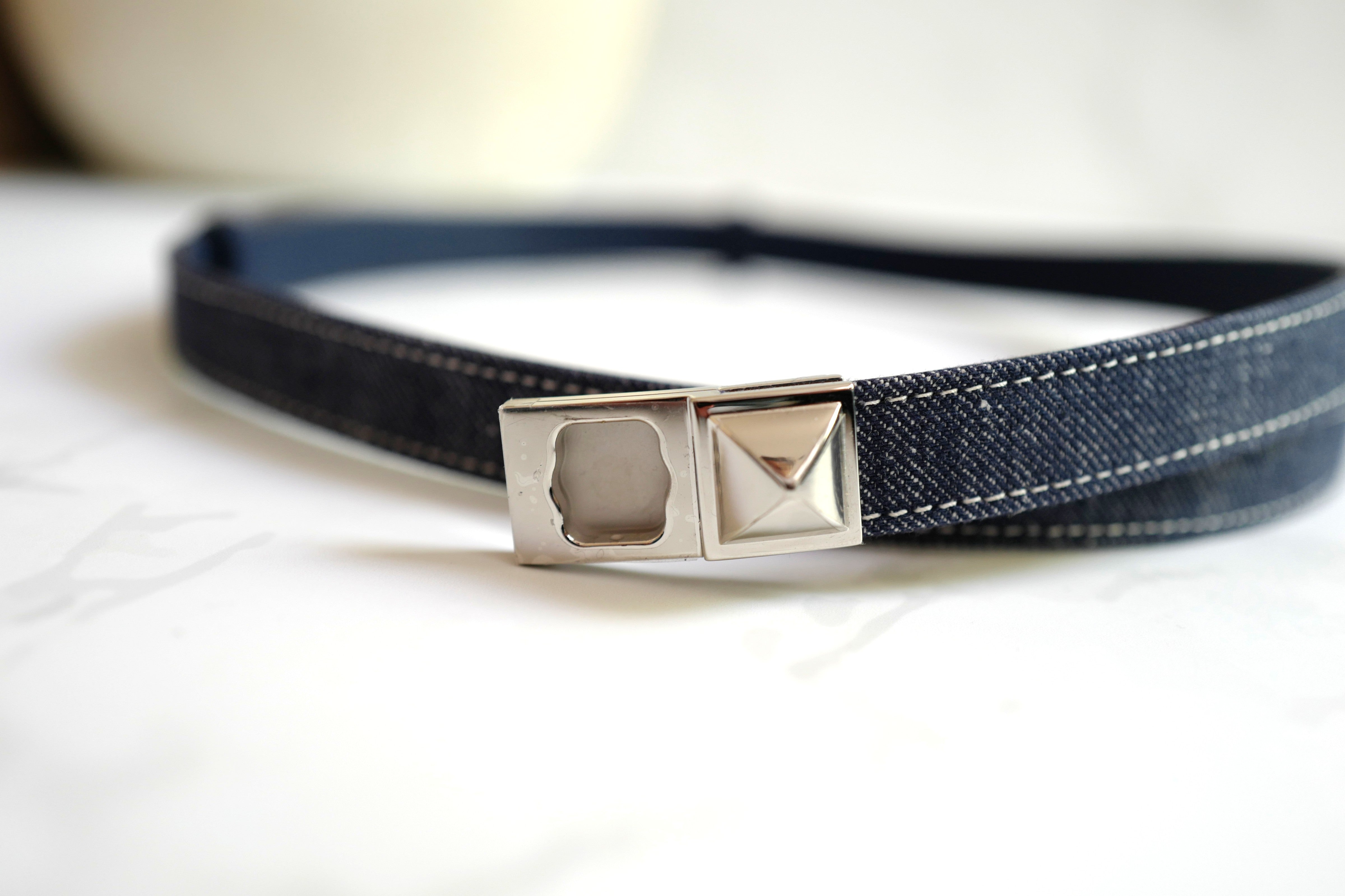Brand New Hermès Rivale Jean 18 Belt in Bleu Indigo / Blanc / Bleu Navy PHW
