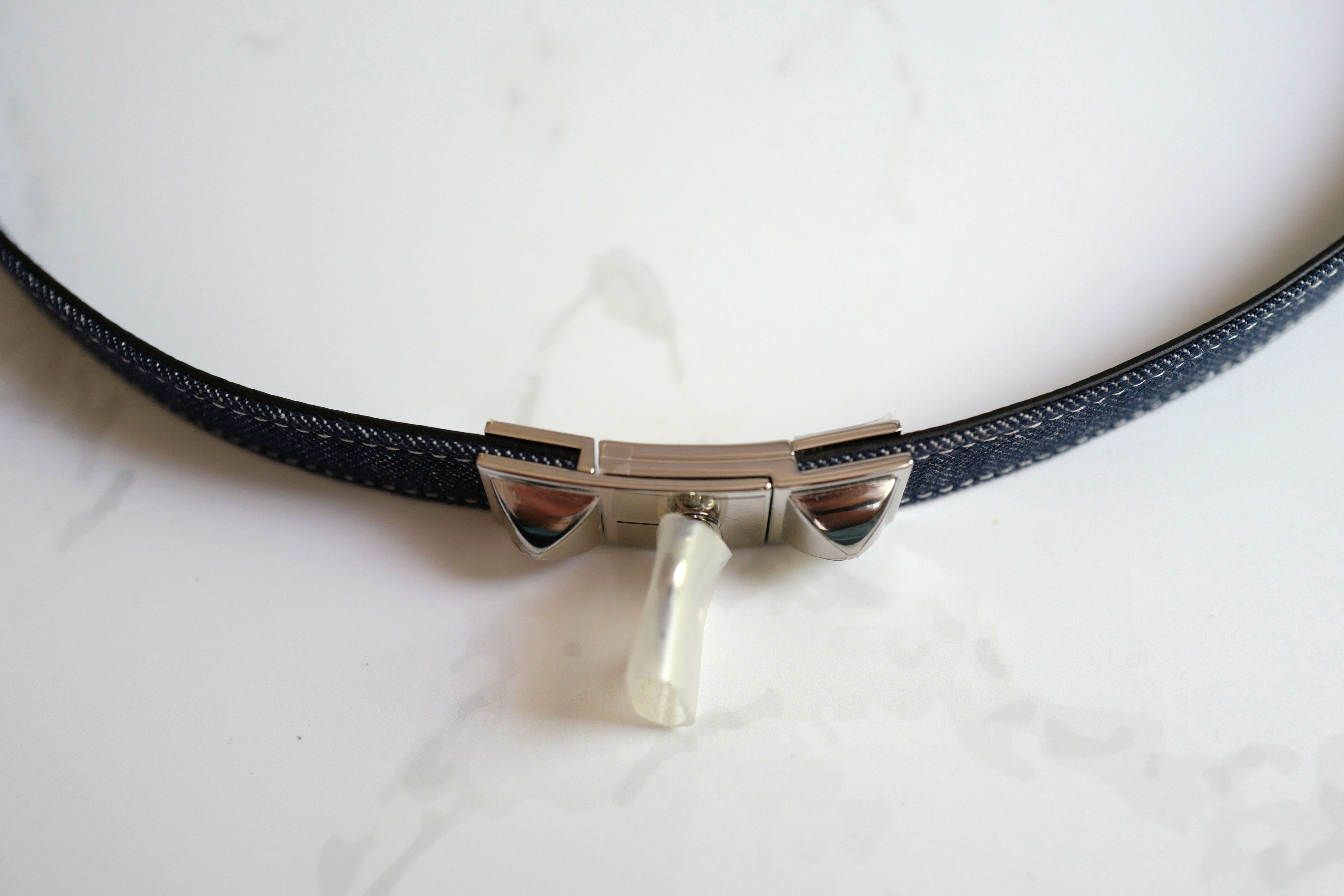 Brand New Hermès Rivale Jean 18 Belt in Bleu Indigo / Blanc / Bleu Navy PHW