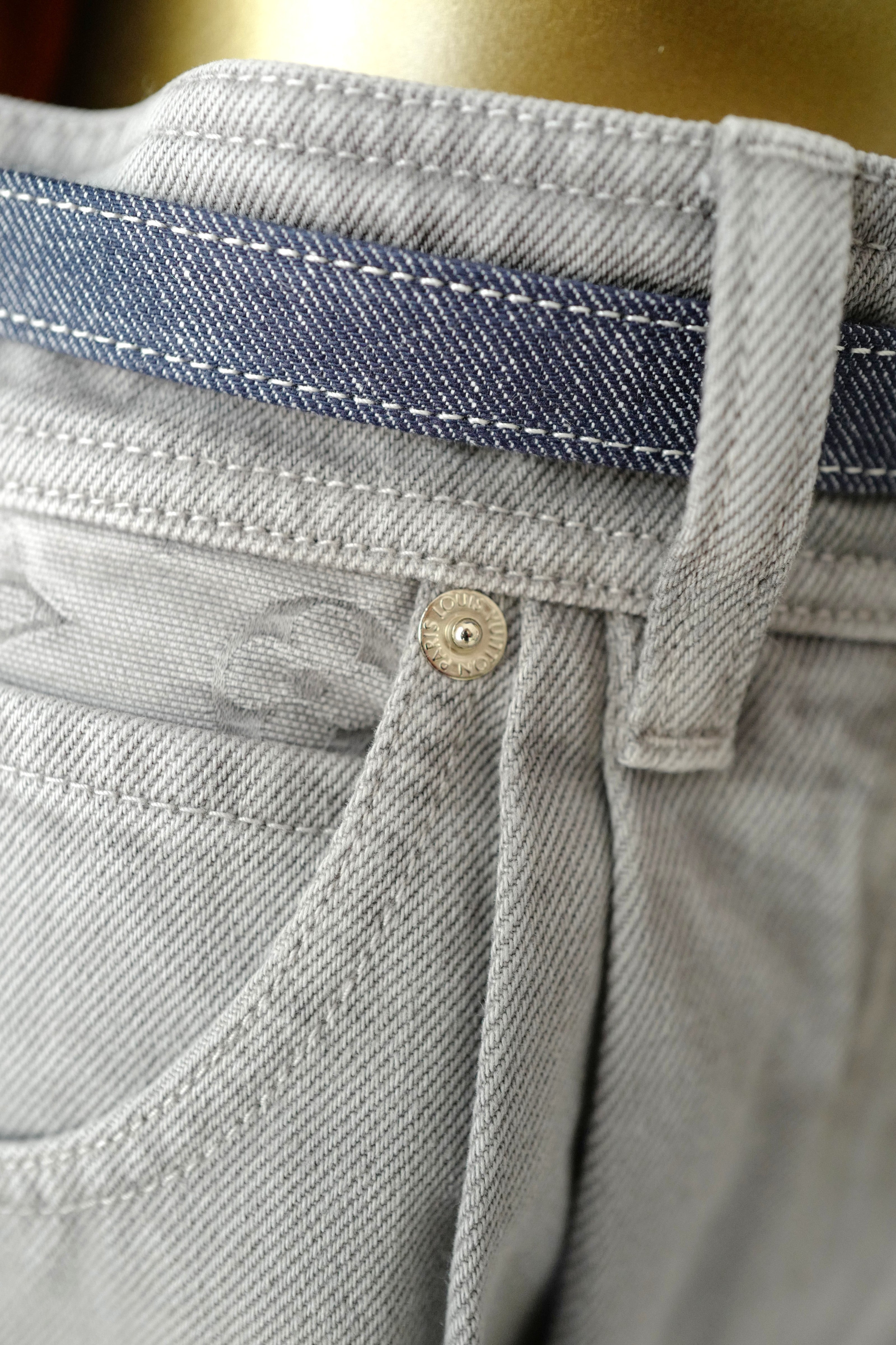 Brand New Hermès Rivale Jean 18 Belt in Bleu Indigo / Blanc / Bleu Navy PHW