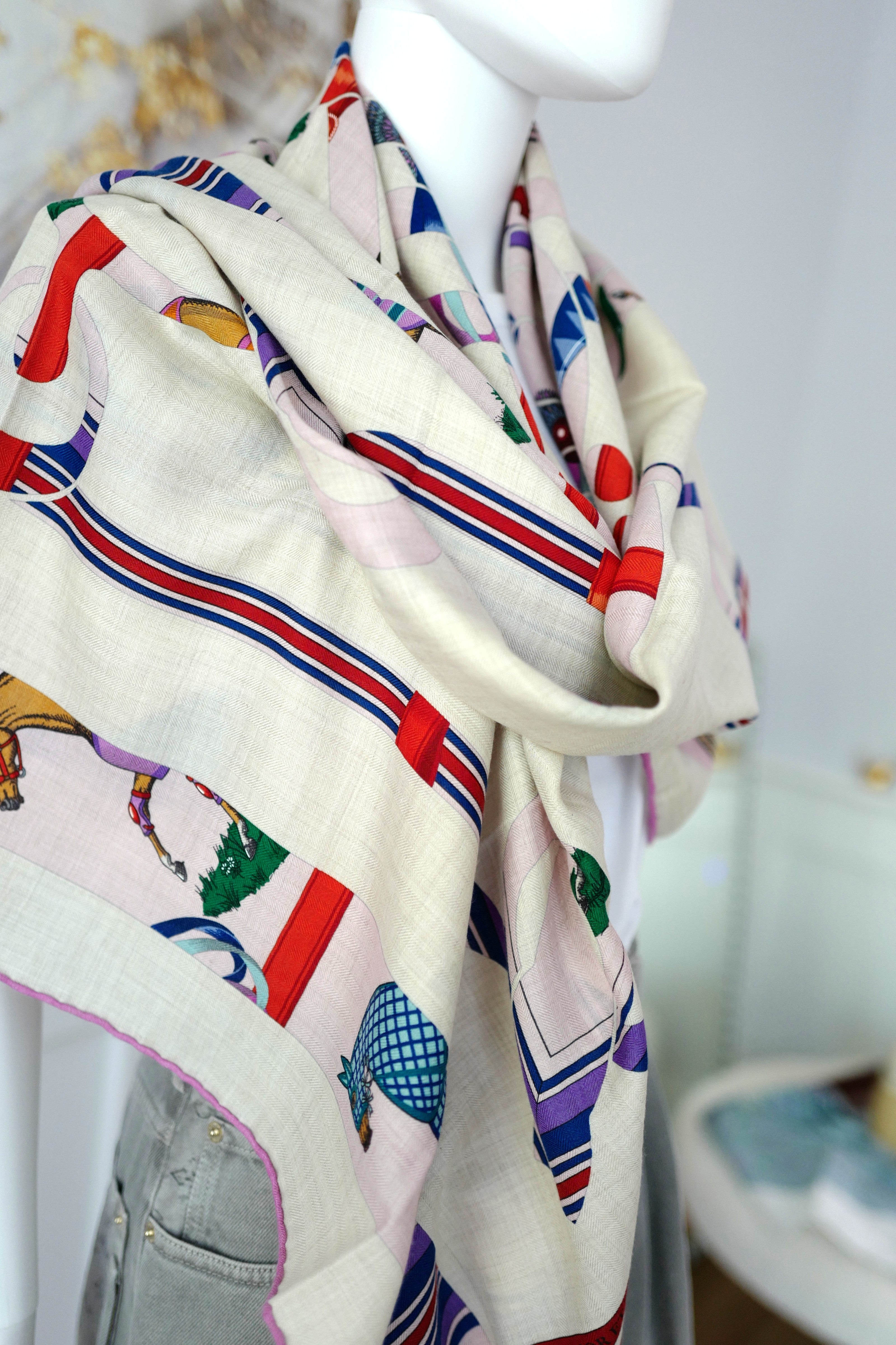 NEW Hermès Eperon d'Or et Tenues de Jour Shawl 140 in Naturel / Rose / Bleu
